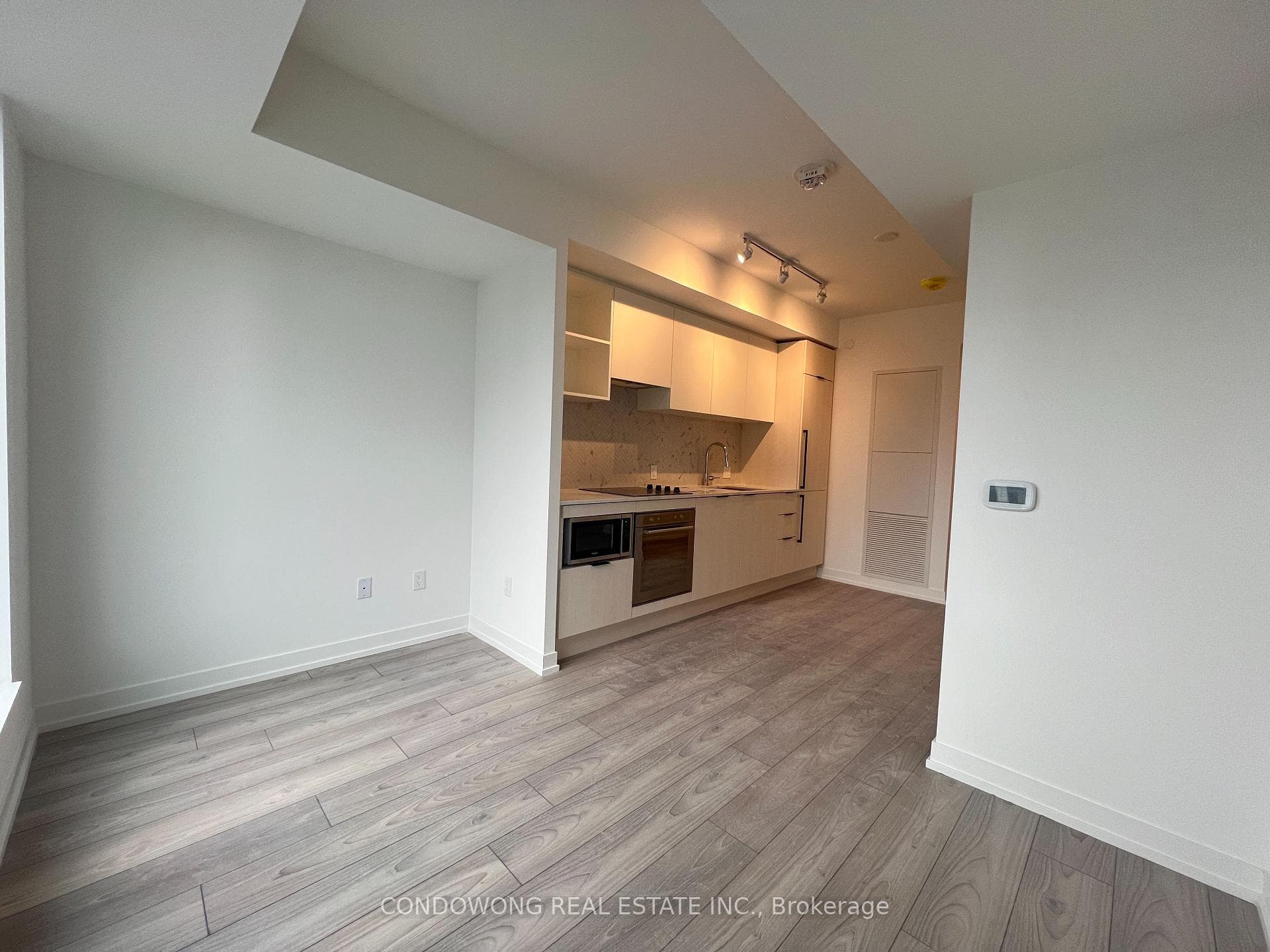 82 Dalhousie Street Unit 3218 photo 10