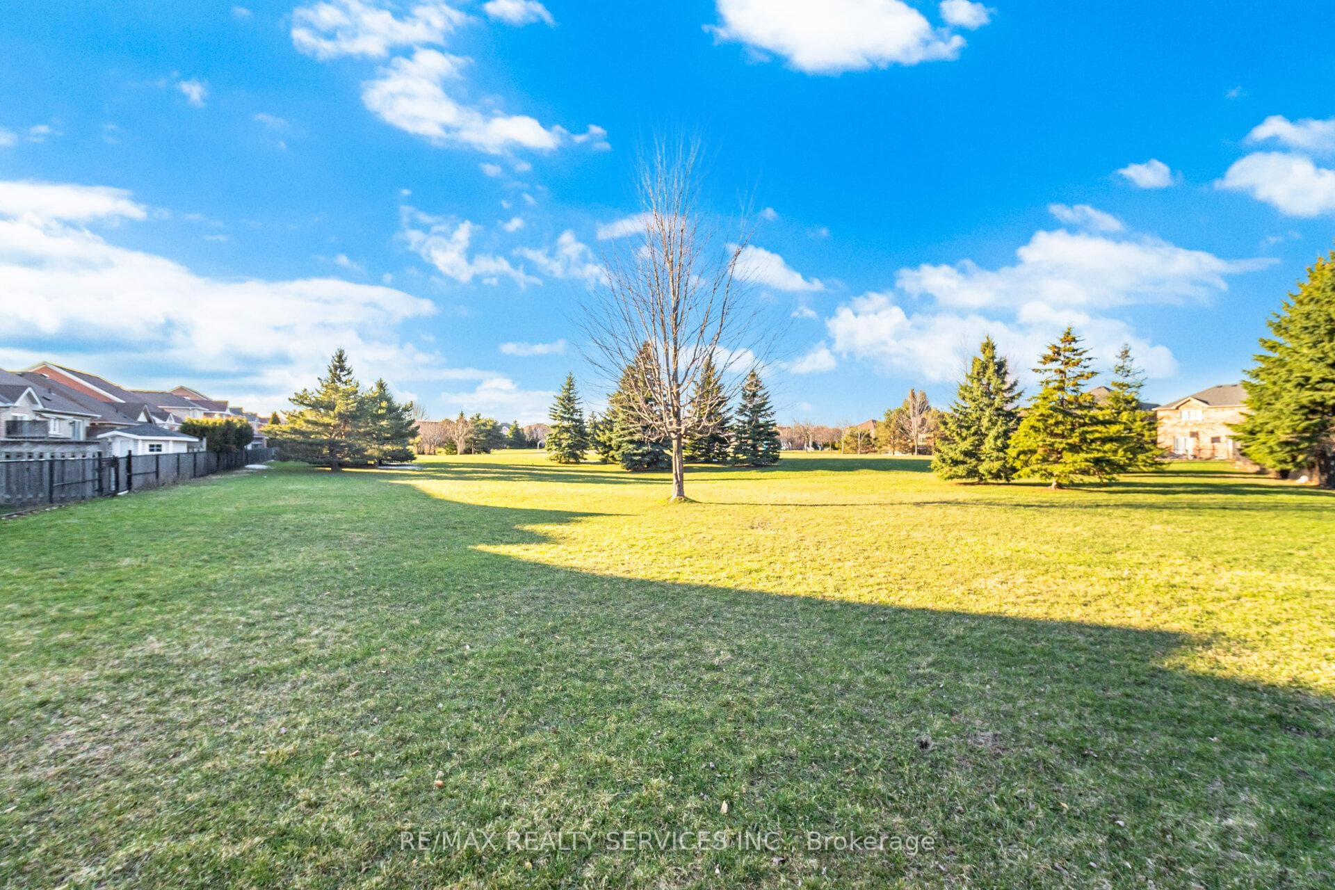 118 Van Scott Drive photo 48