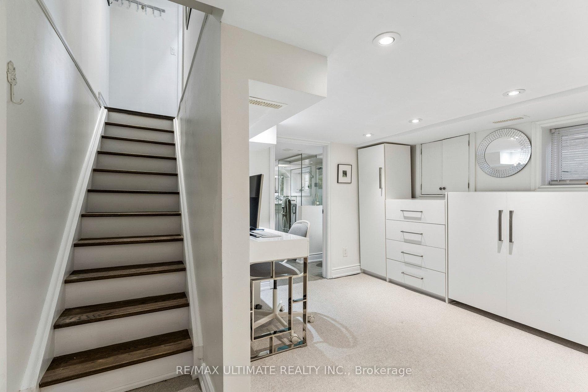 301 Kenilworth Avenue photo 30