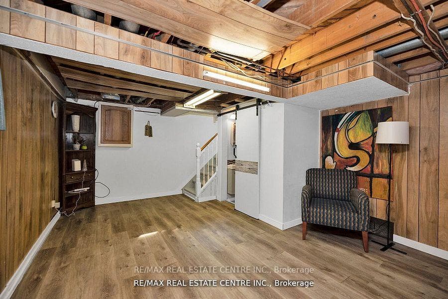 54 Archdekin Drive photo 23