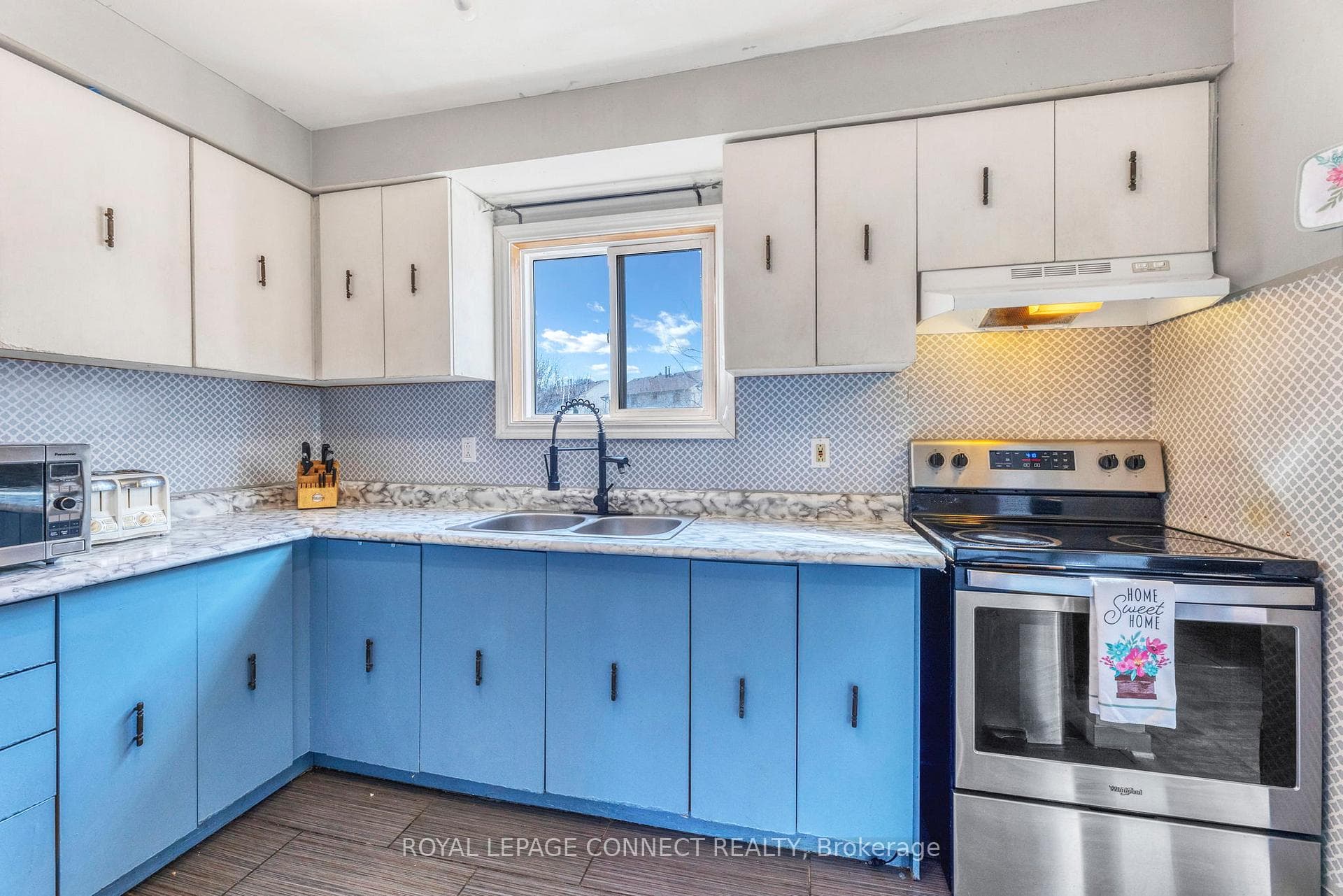6 Humphrey Drive photo 8