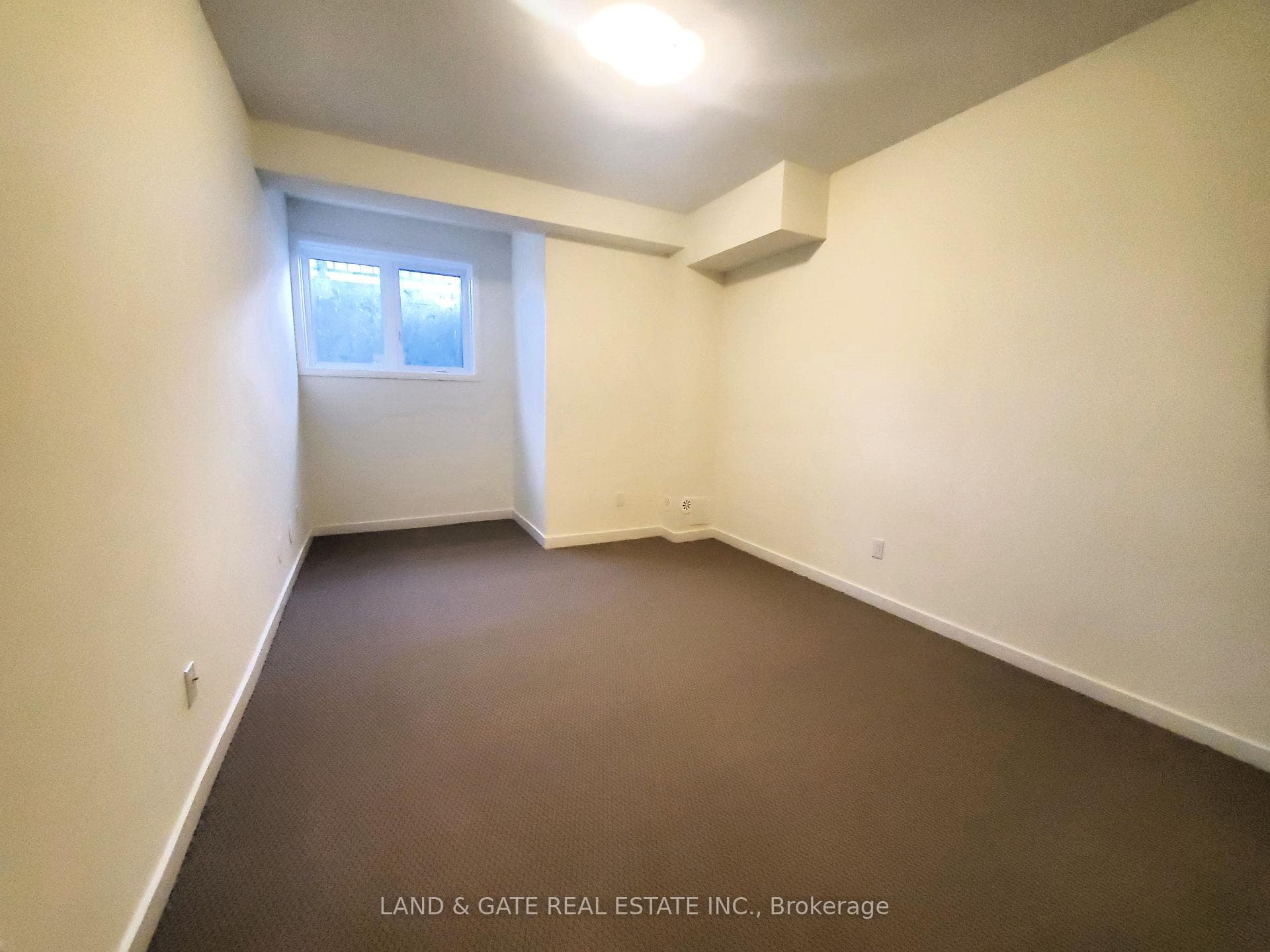 160 Densmore Road Unit 501 photo 11