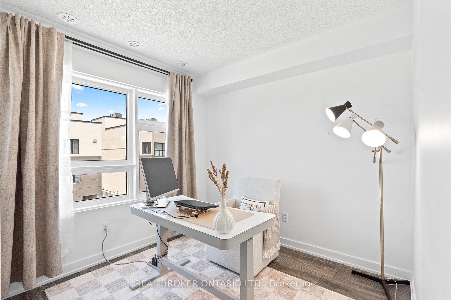 1121 Cooke Boulevard Unit 1 photo 19
