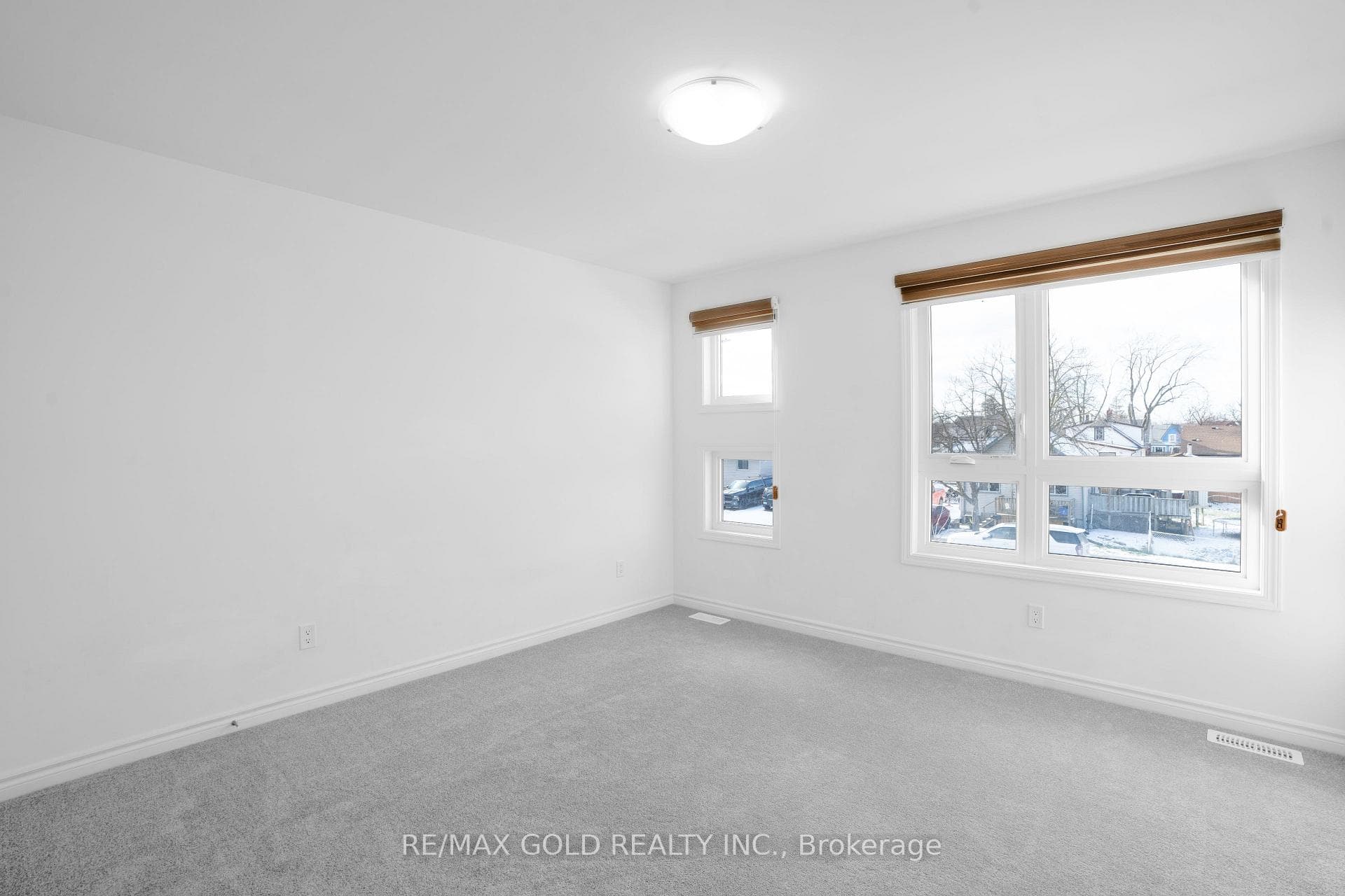 222 Pilkington Street photo 22