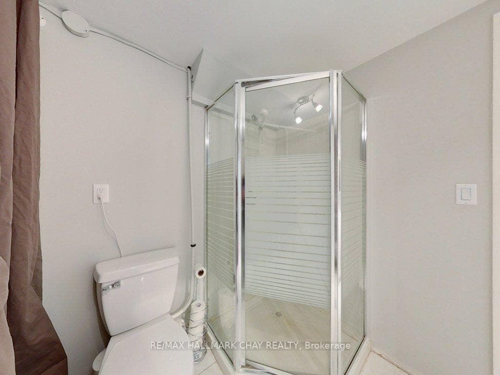 15 Golf Course Road Unit 7 photo 29