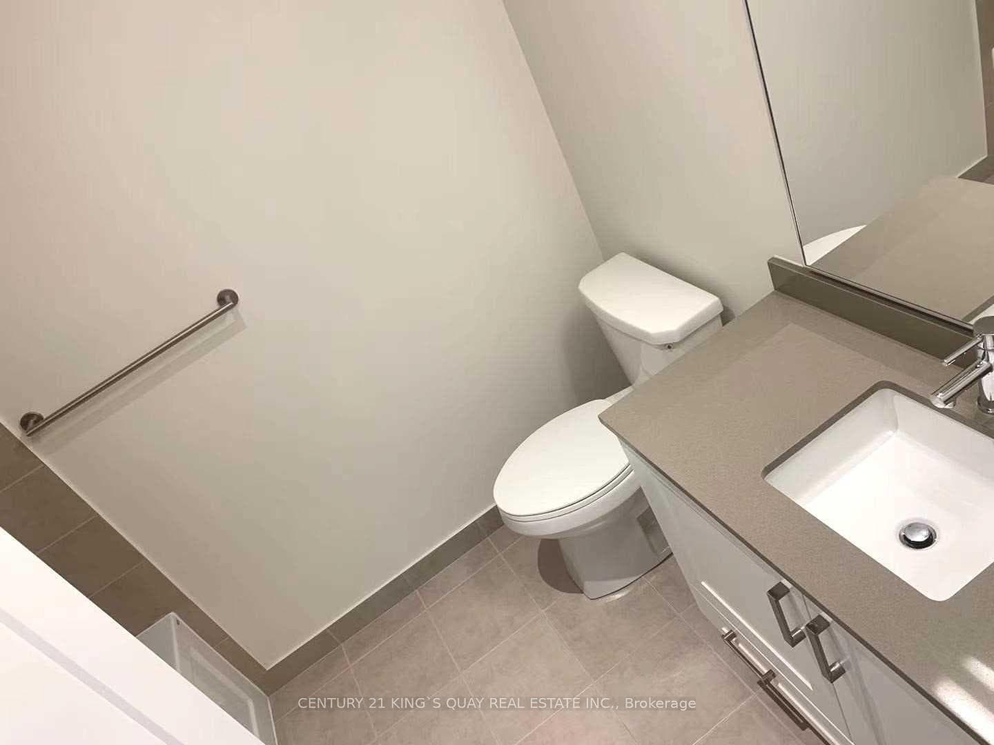 99 John Street Unit 1002 photo 10