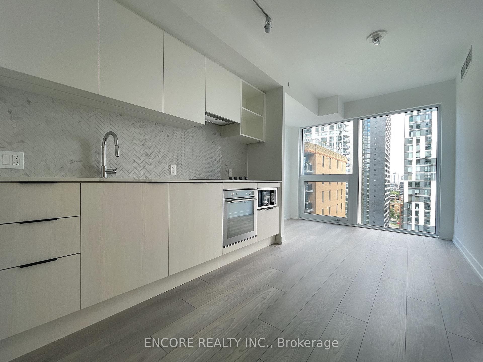 82 Dalhousie Street Unit 1602 photo 9