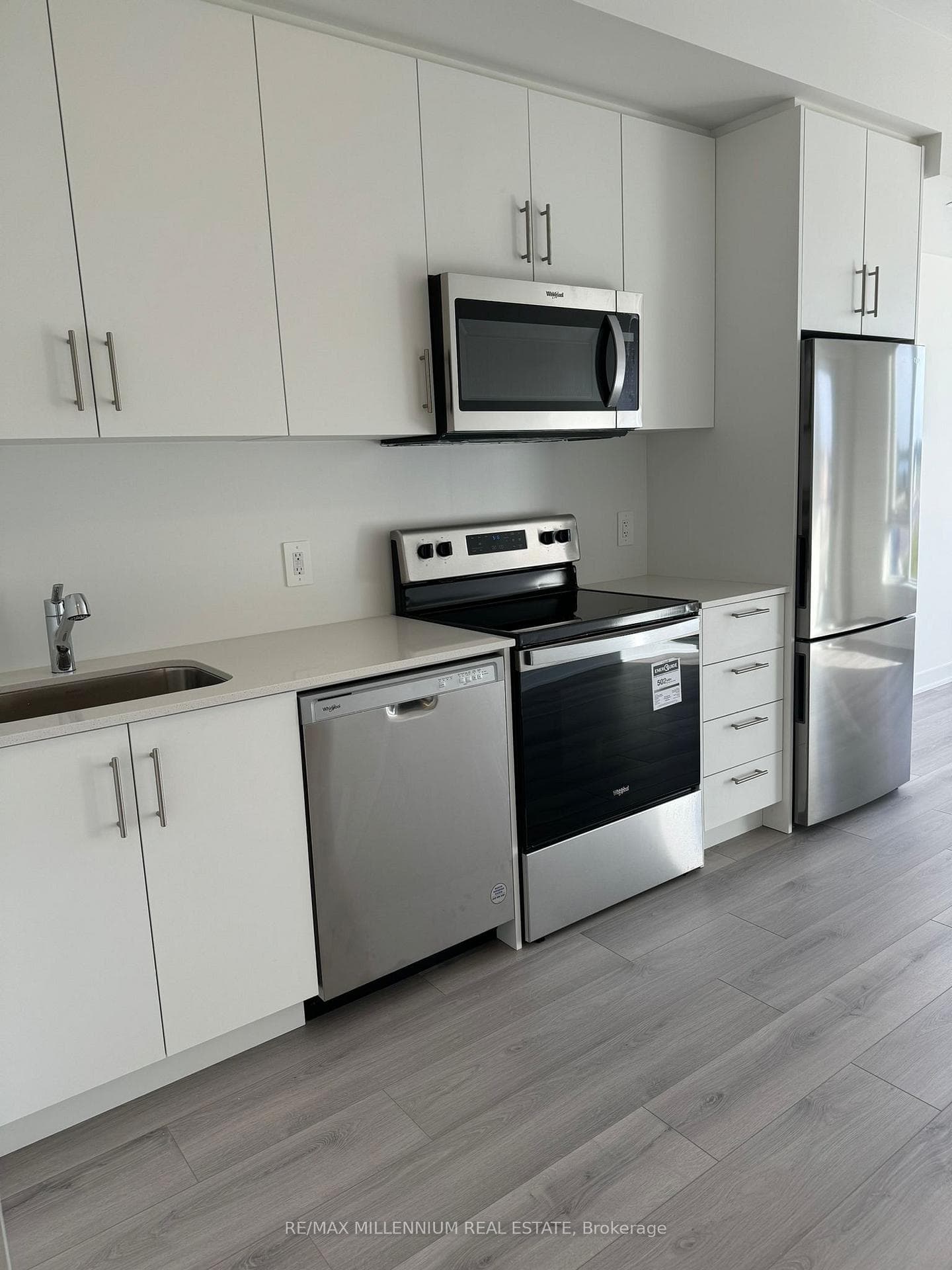 1440 Clarriage Court photo 3