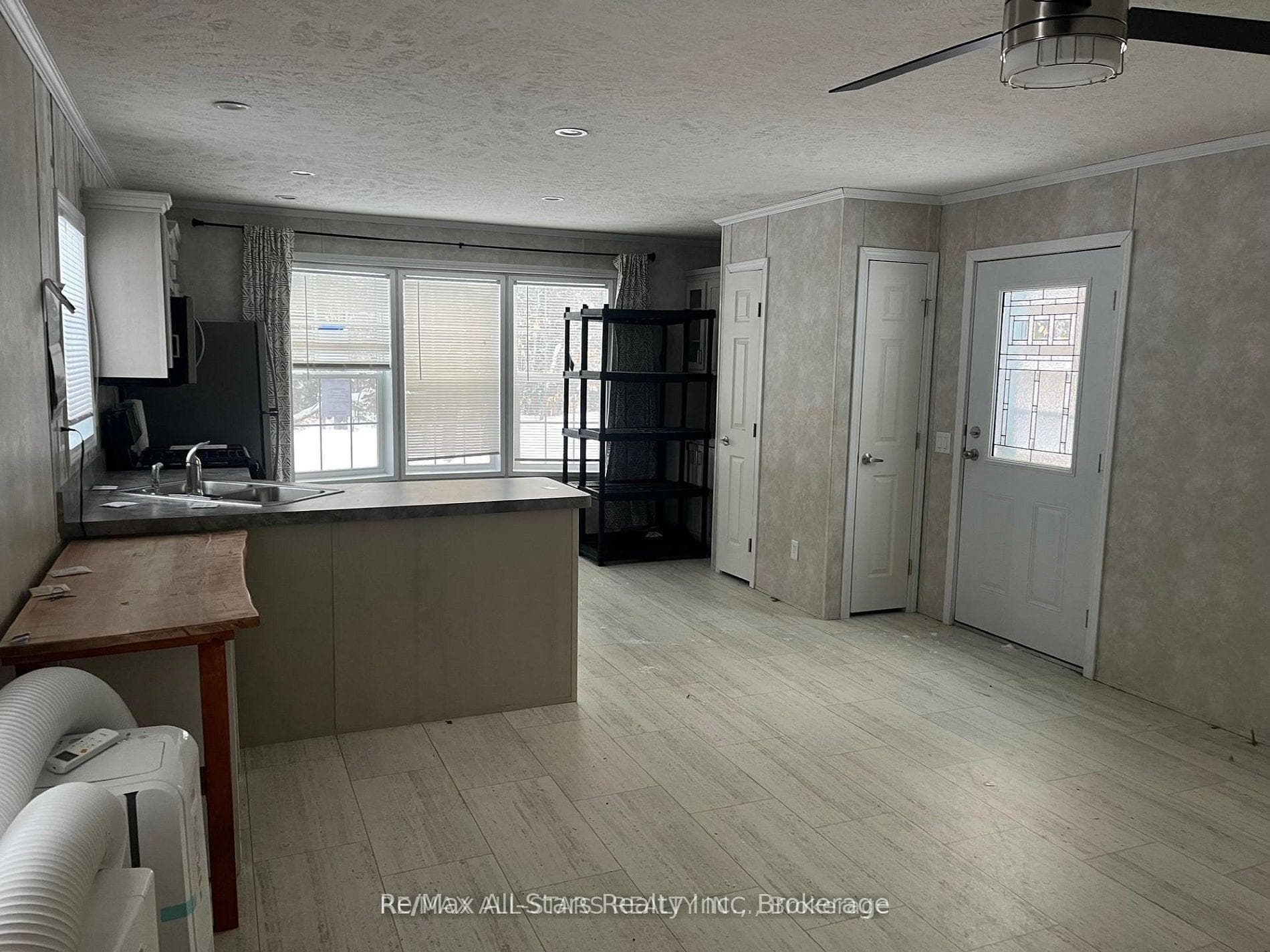2406 South Portage Road photo 5