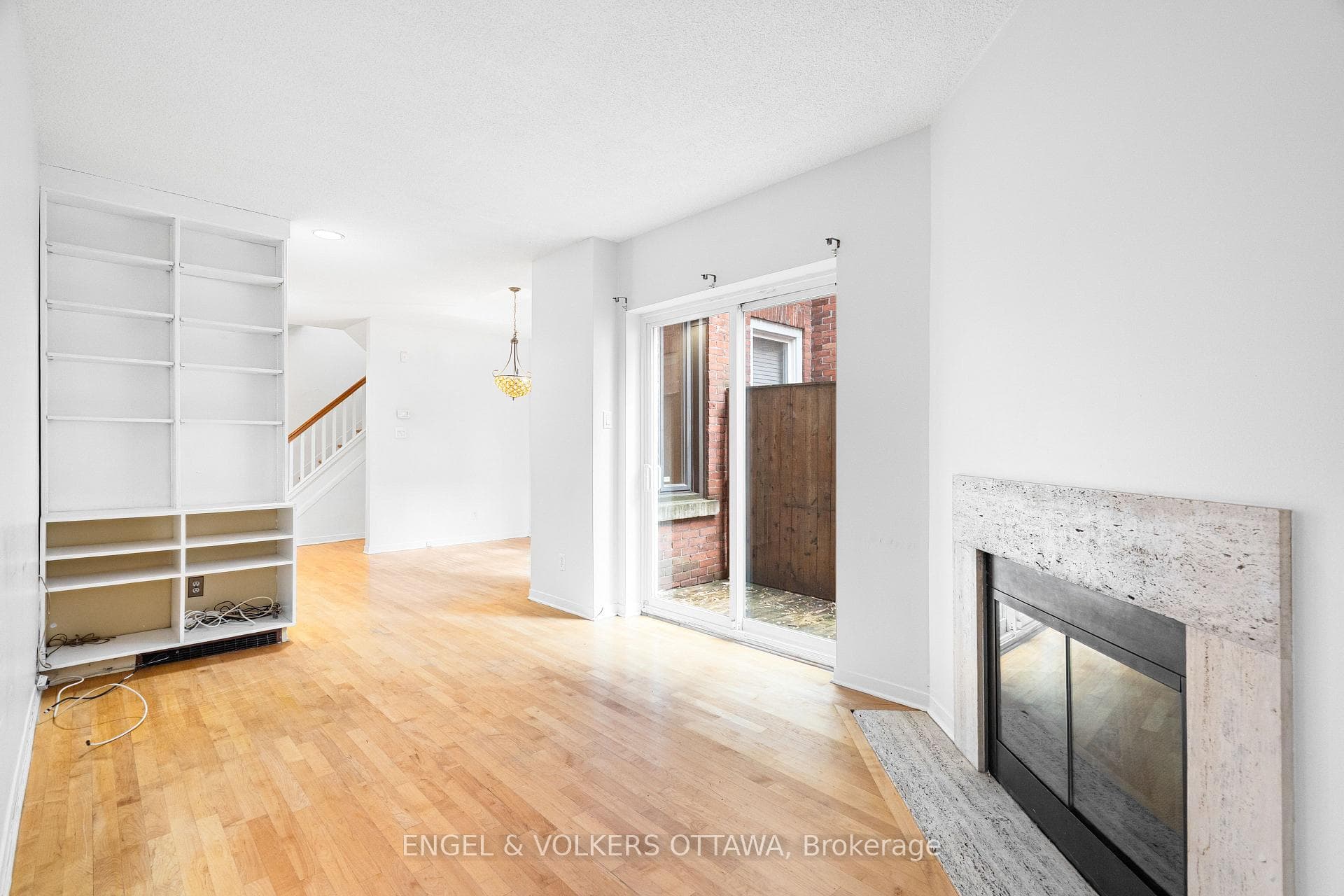 293 Somerset Street photo 21