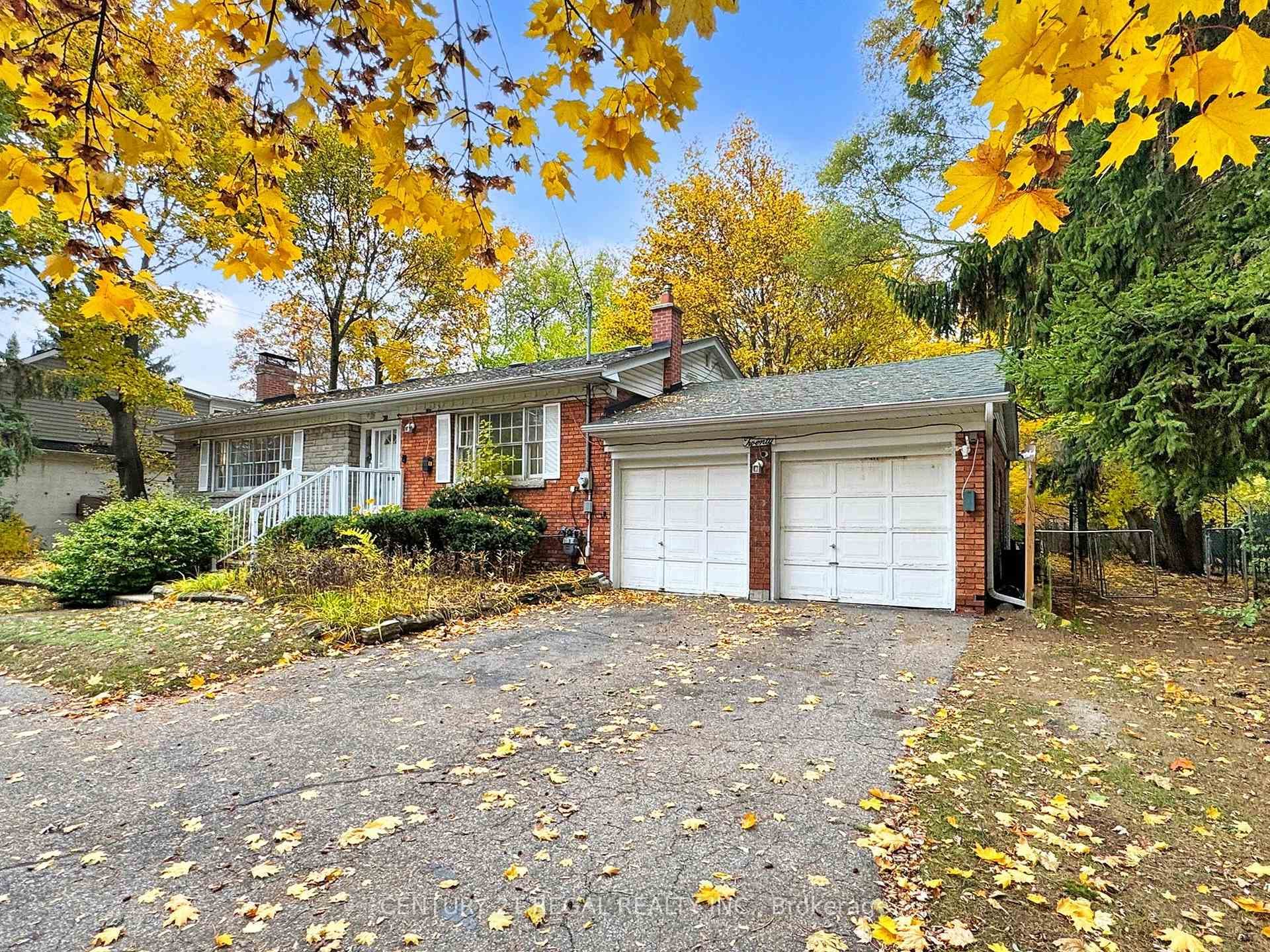 20 West Hill Drive photo 4