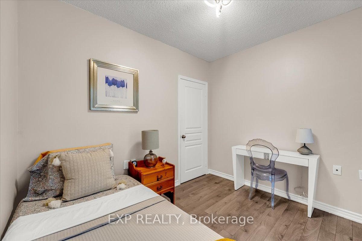 200 Burnhamthrope Road Unit 607 photo 20
