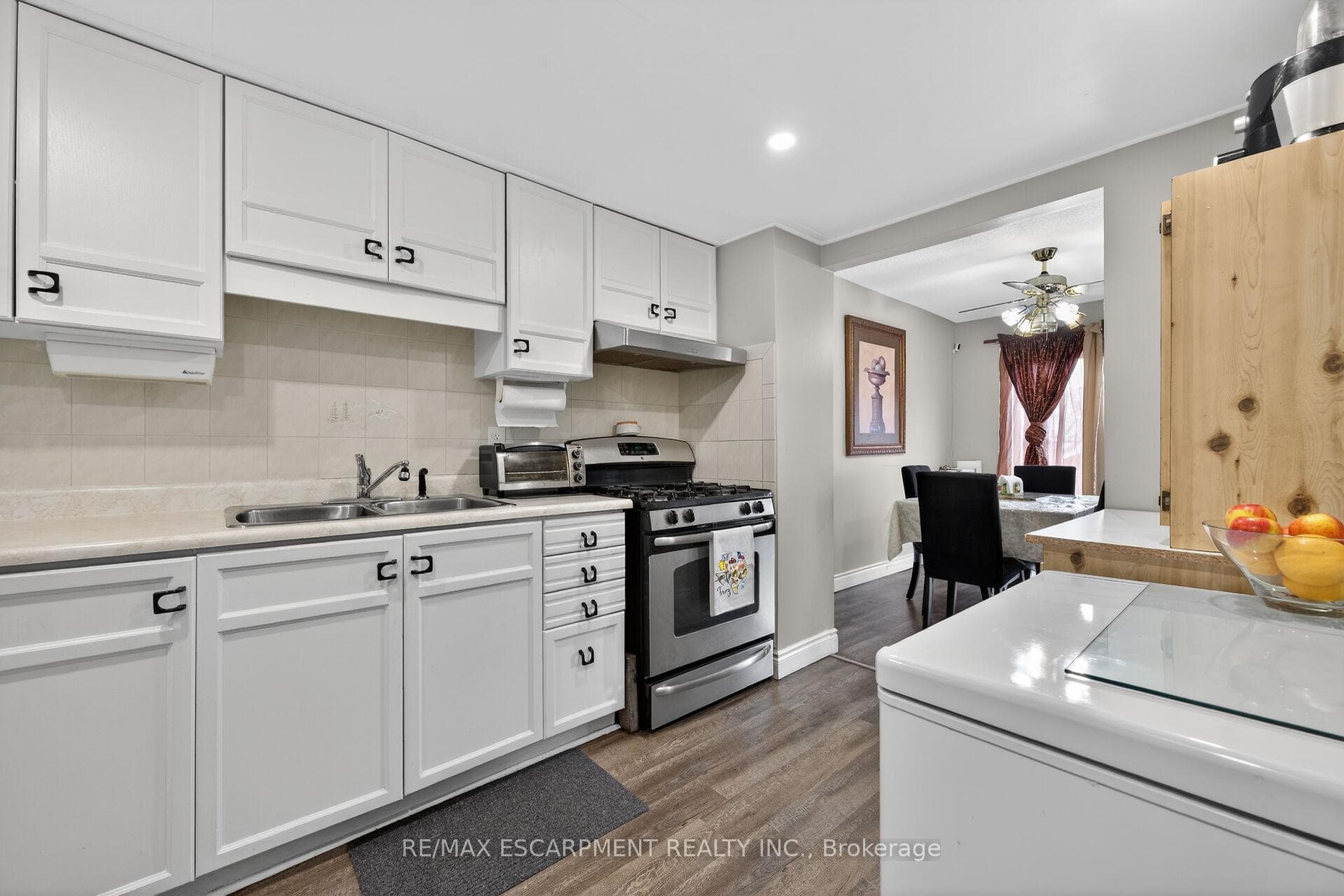 1675 Upper Gage Avenue Unit 47 photo 3