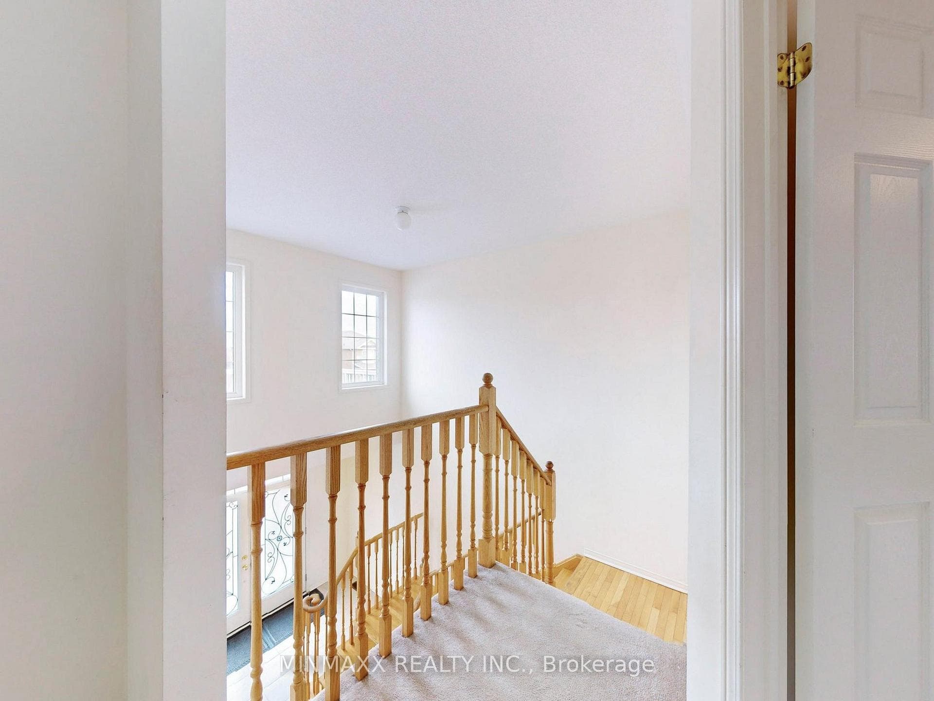 237 Valleyway(Upper) Drive photo 24