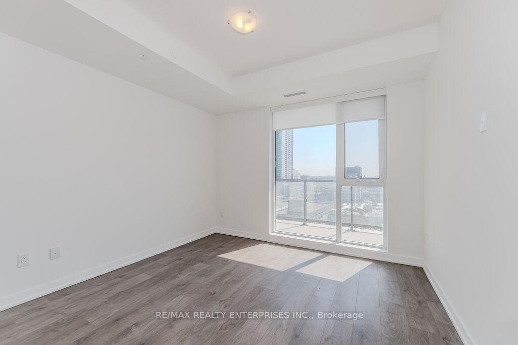55 Duke Street Unit 1108 photo 12