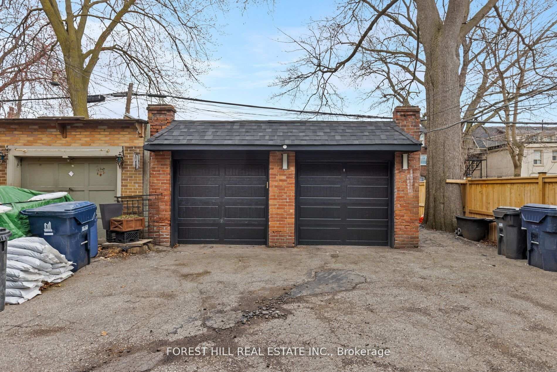 169 Walmer Road photo 38