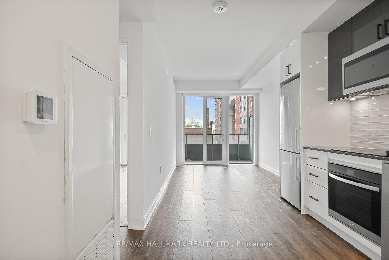 70 Princess Street Unit 306 E photo 5
