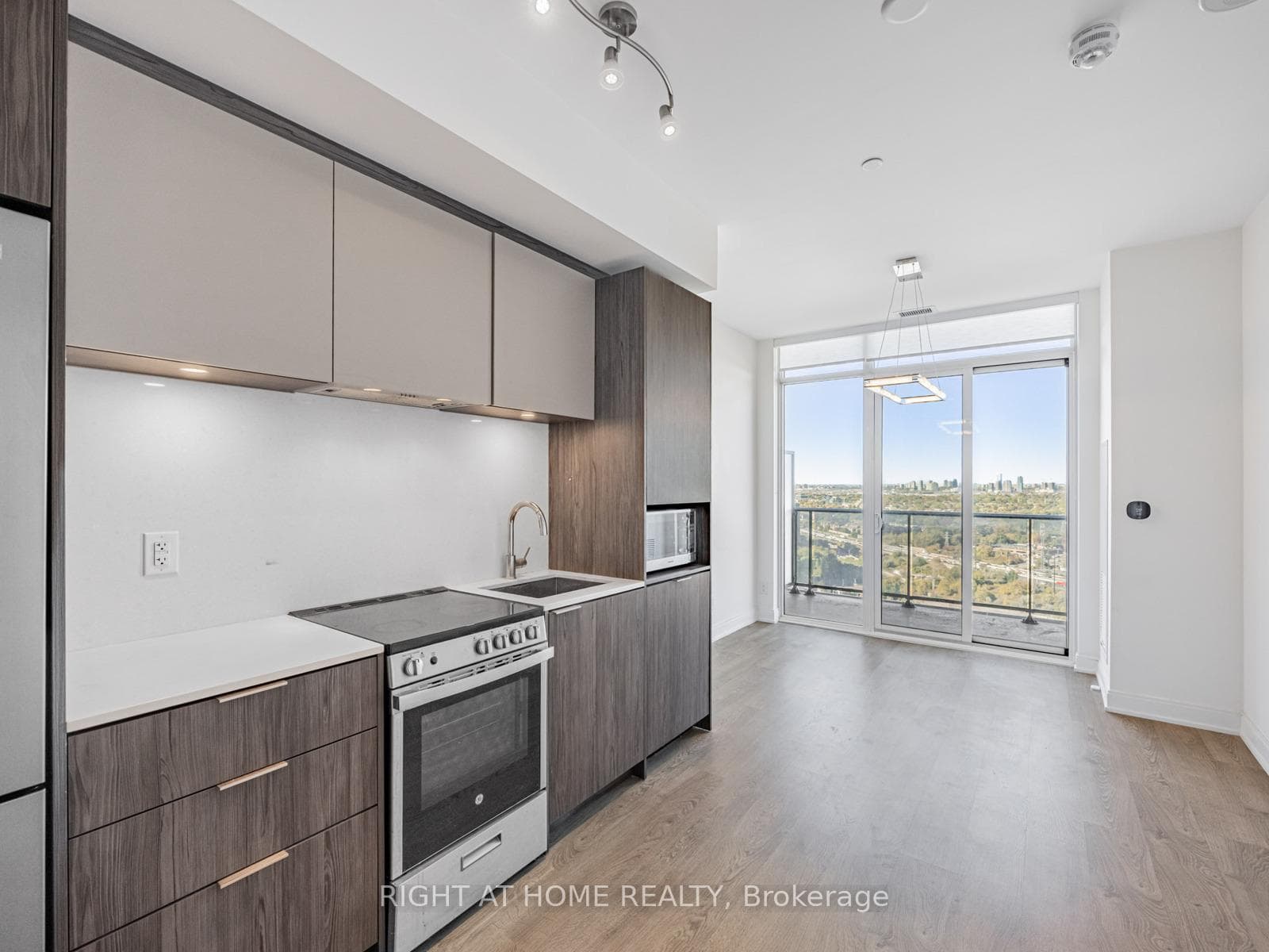 70 Annie Craig Drive Unit 3009 photo 2