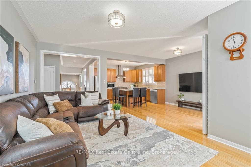 14 ARBORGLEN Drive photo 17