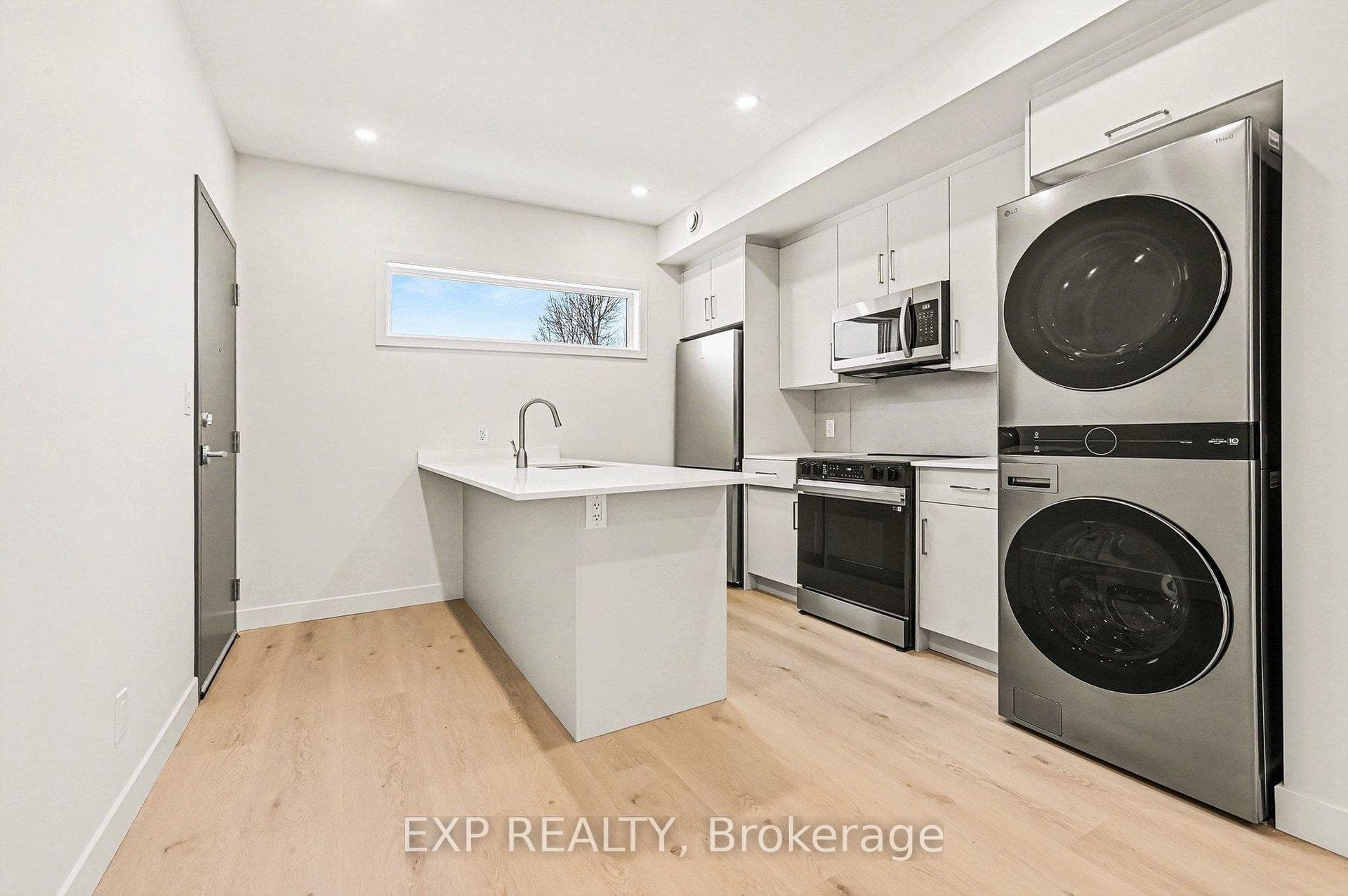 1301 Dorchester Avenue photo 3