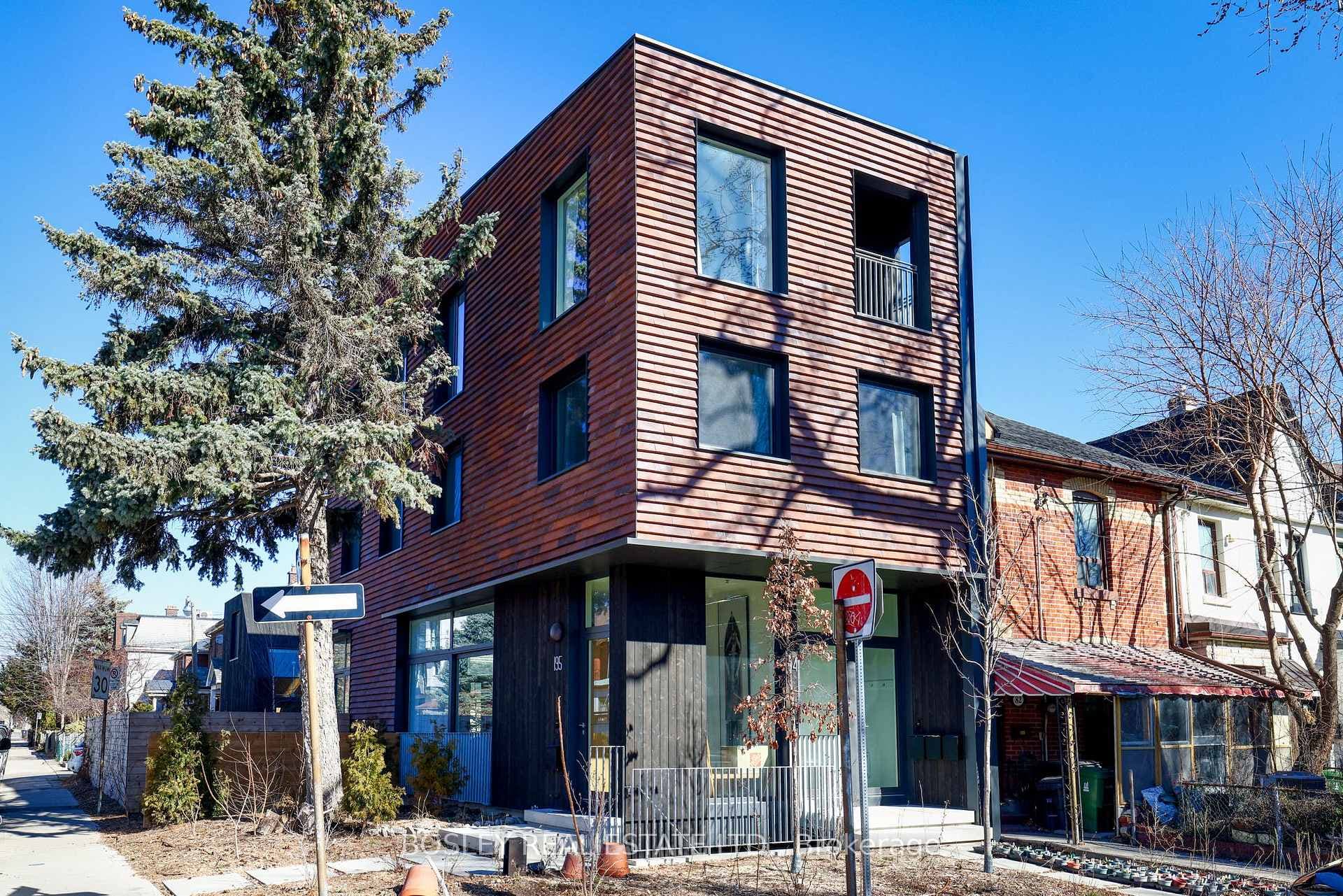 84 Ulster Street Unit 2 photo 1