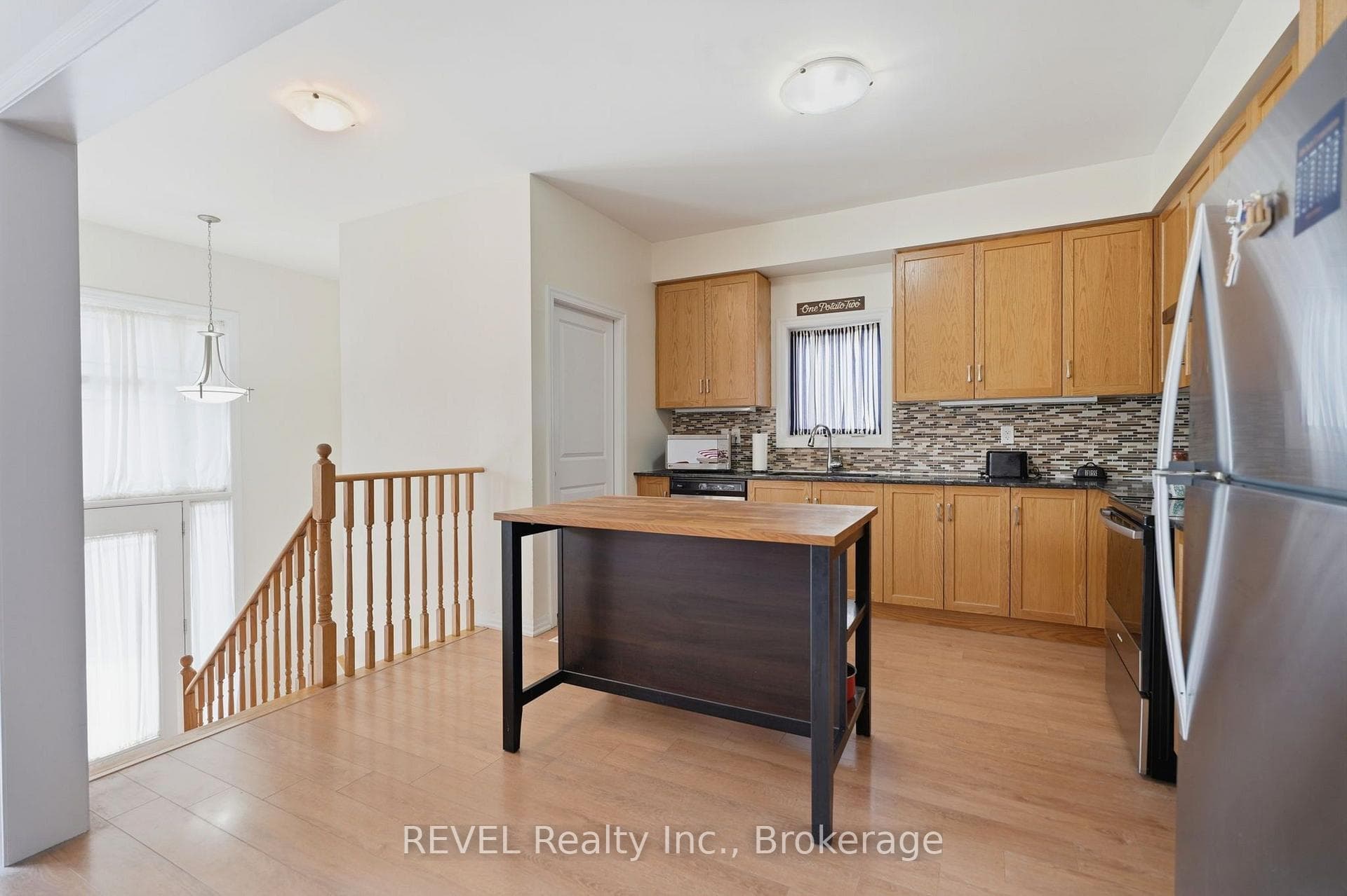 48 Cannery Drive photo 6