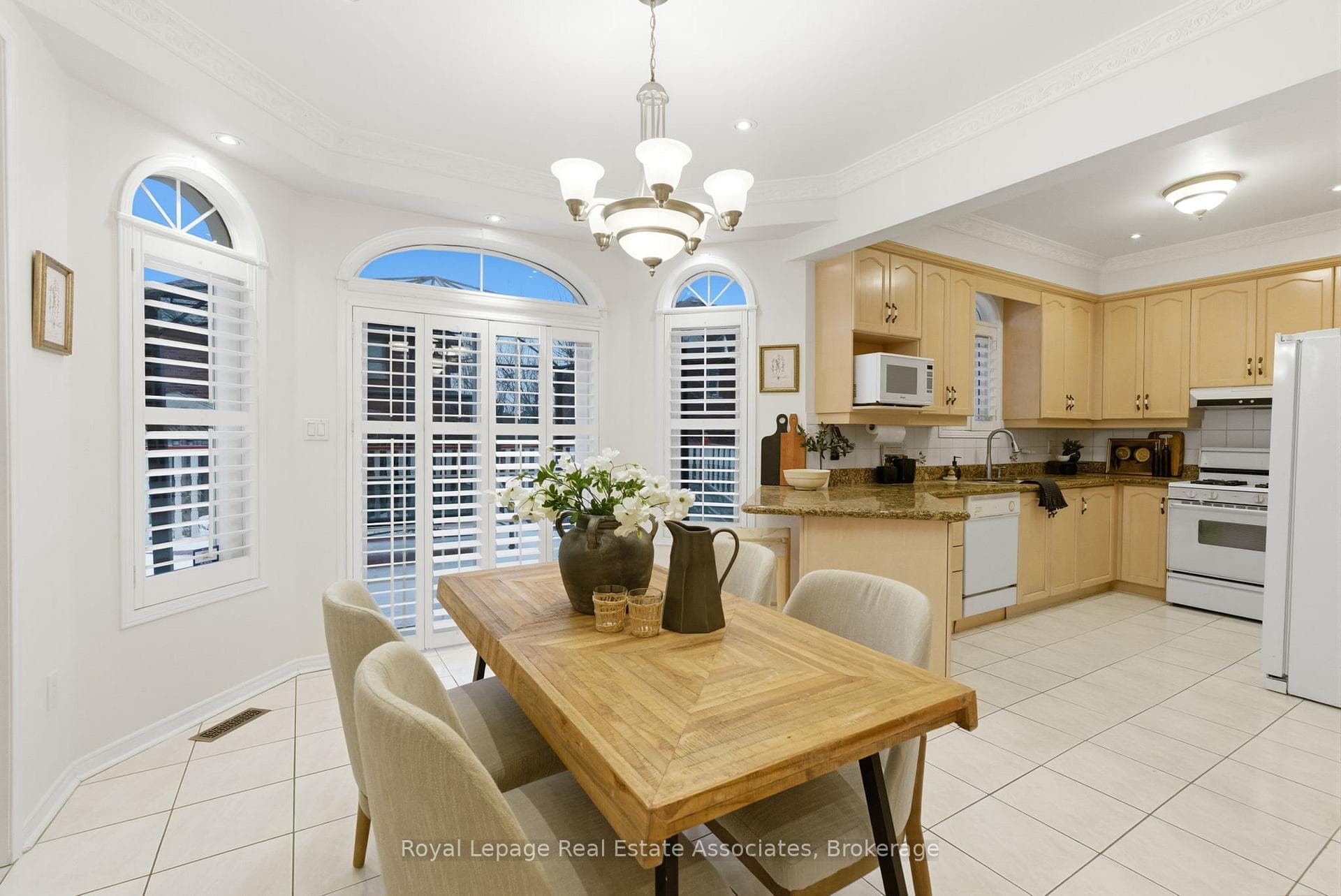 17 Walden Street photo 12