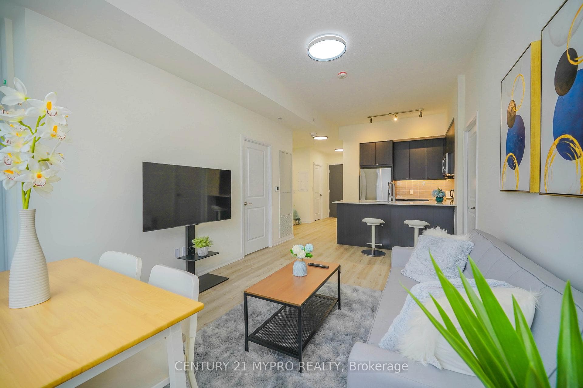 3260 Sheppard Avenue Unit 601 photo 9