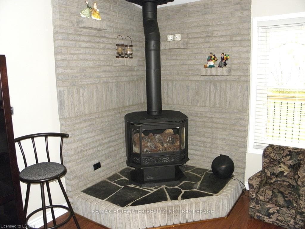 6029 DANBEA Lane photo 13