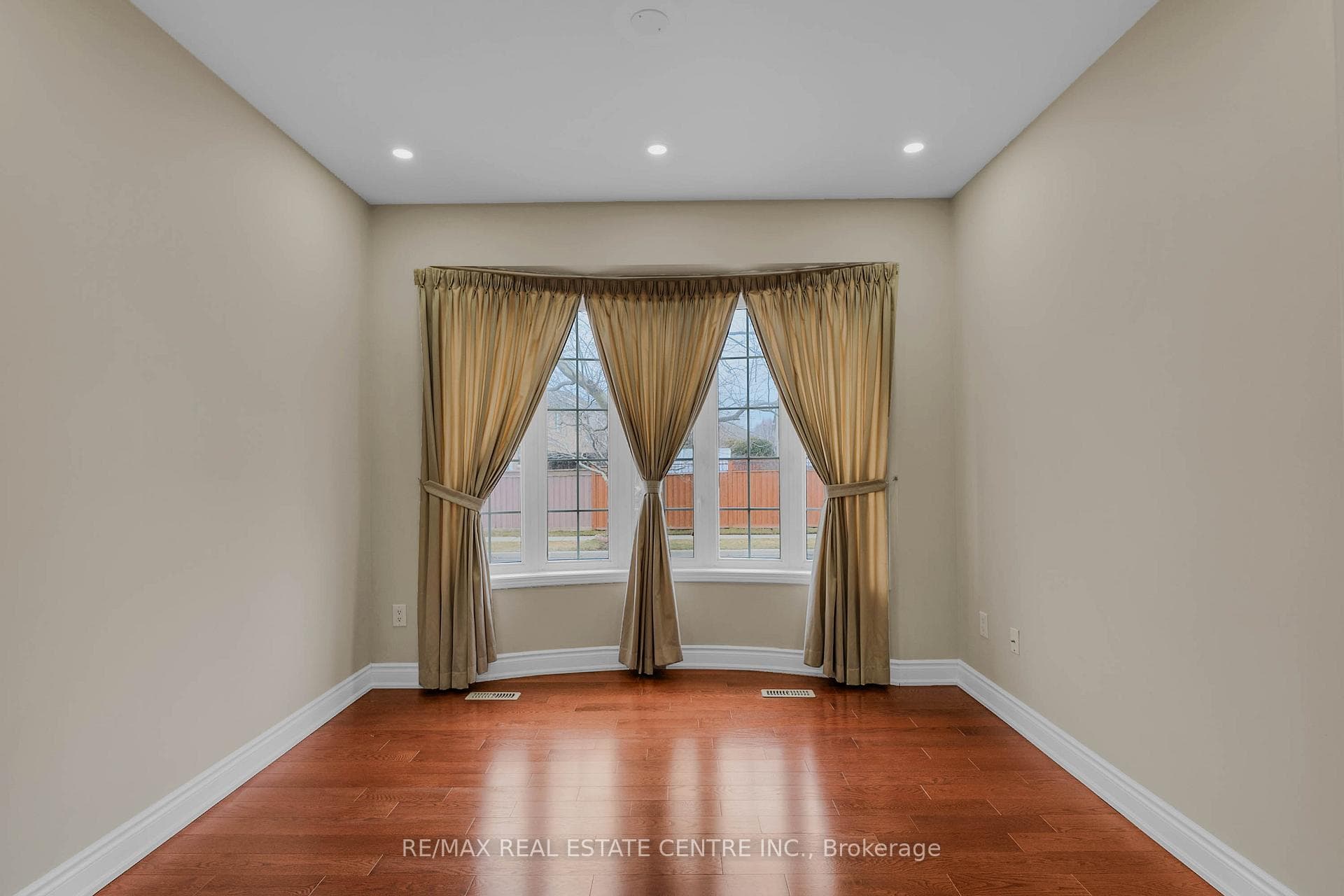 706 Maddocks Trail photo 11