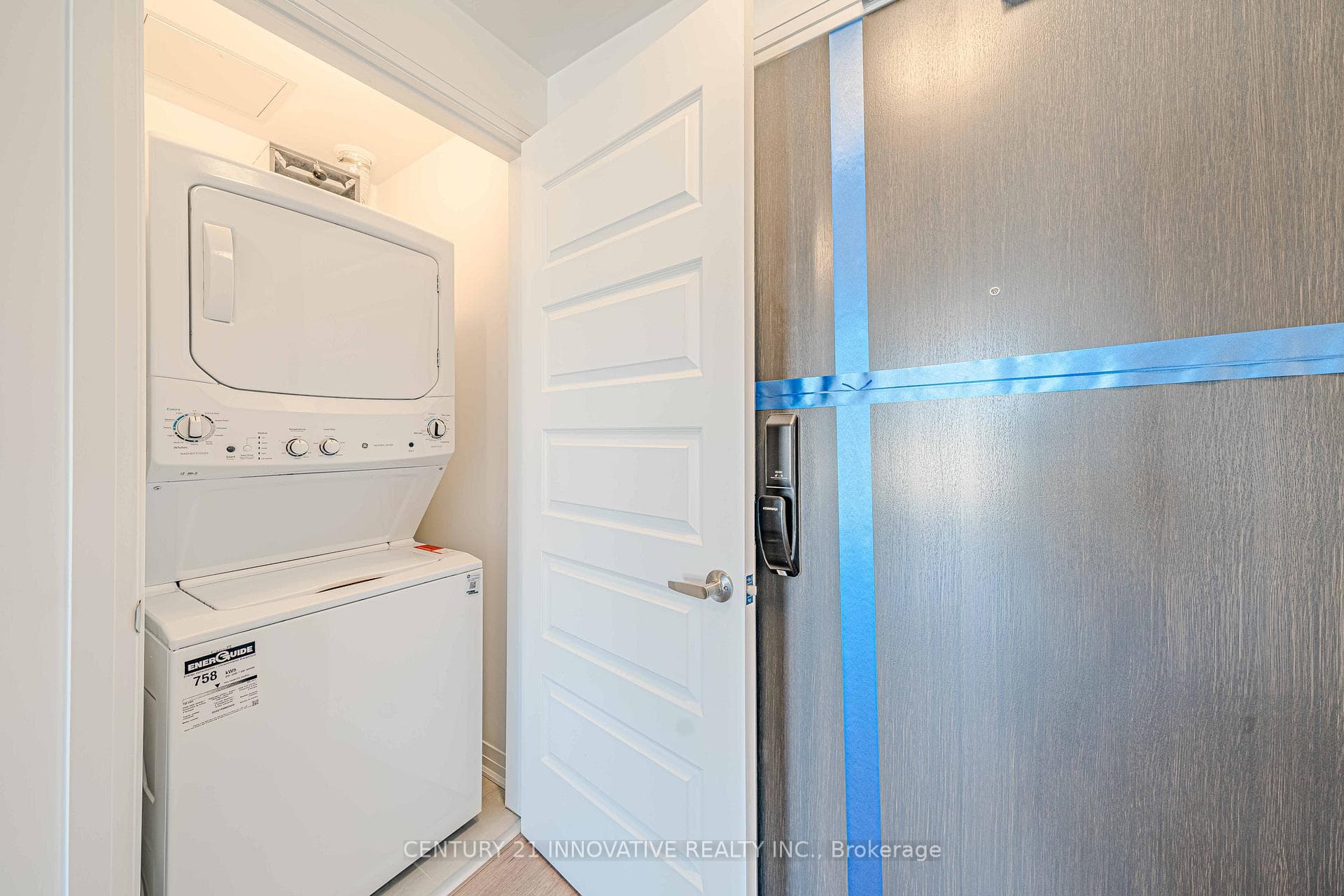 490 Gordon Krantz Avenue Unit 201 photo 24
