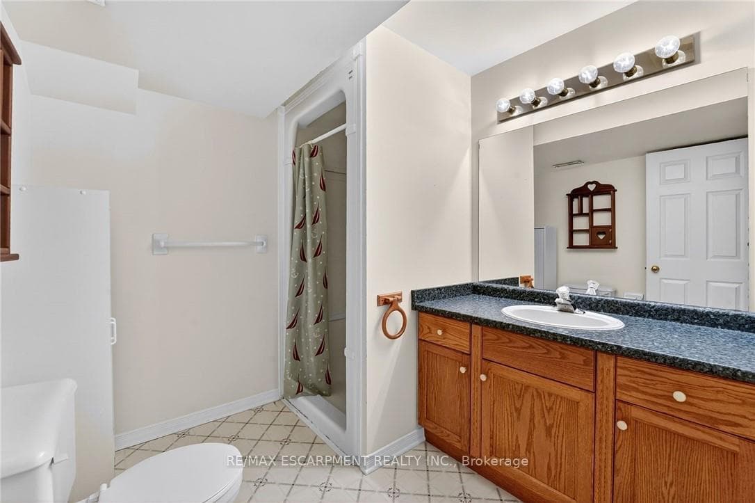 2469 Shurie Road photo 32