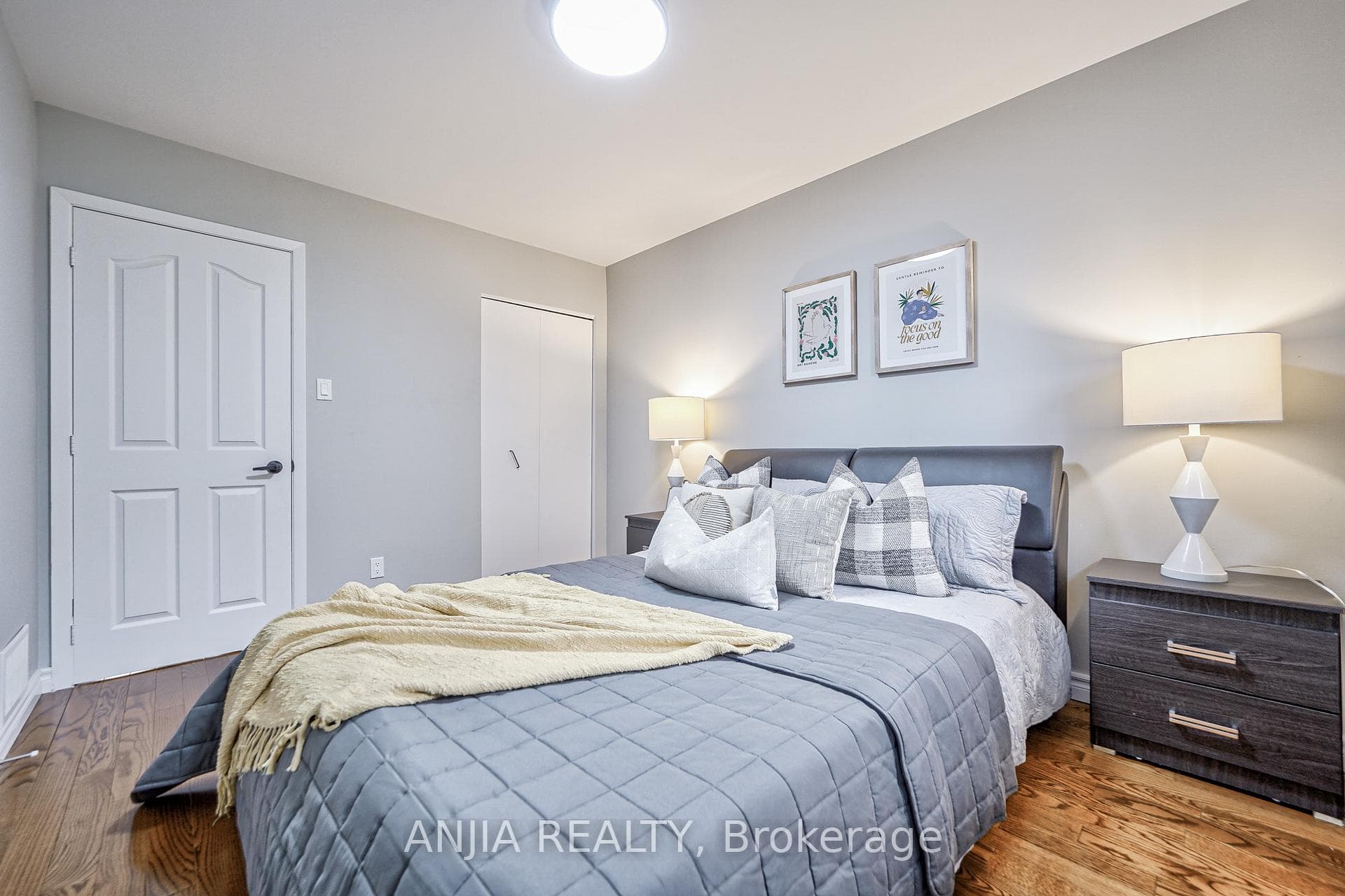 133 Crockamhill Drive Unit Upper photo 20