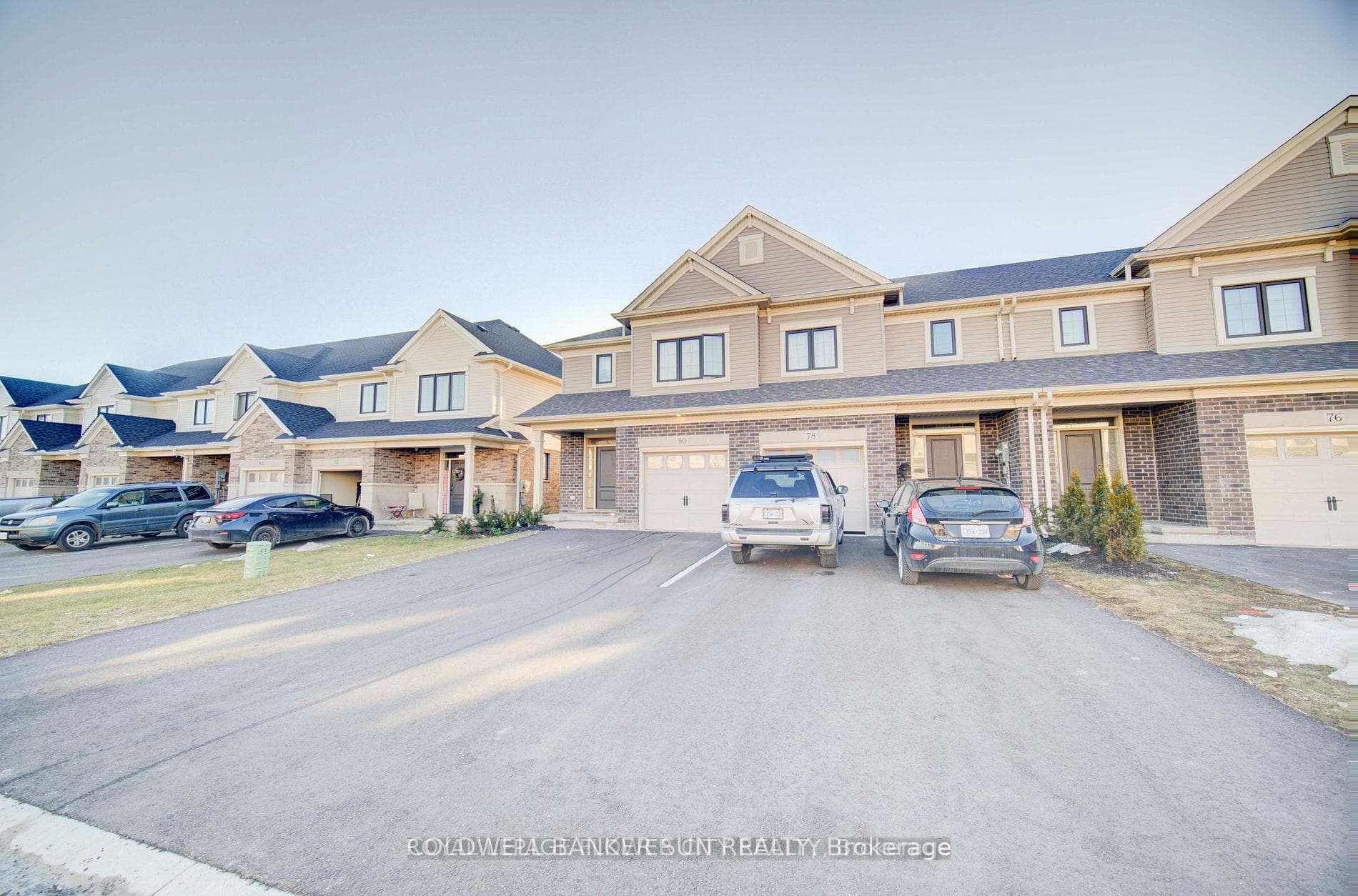 80 Keba Crescent photo 2