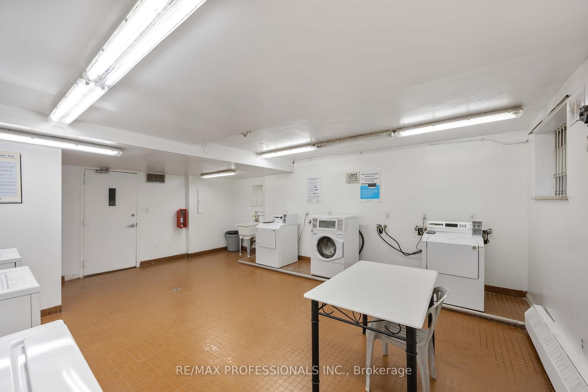 345 Driftwood Avenue Unit 210 photo 17