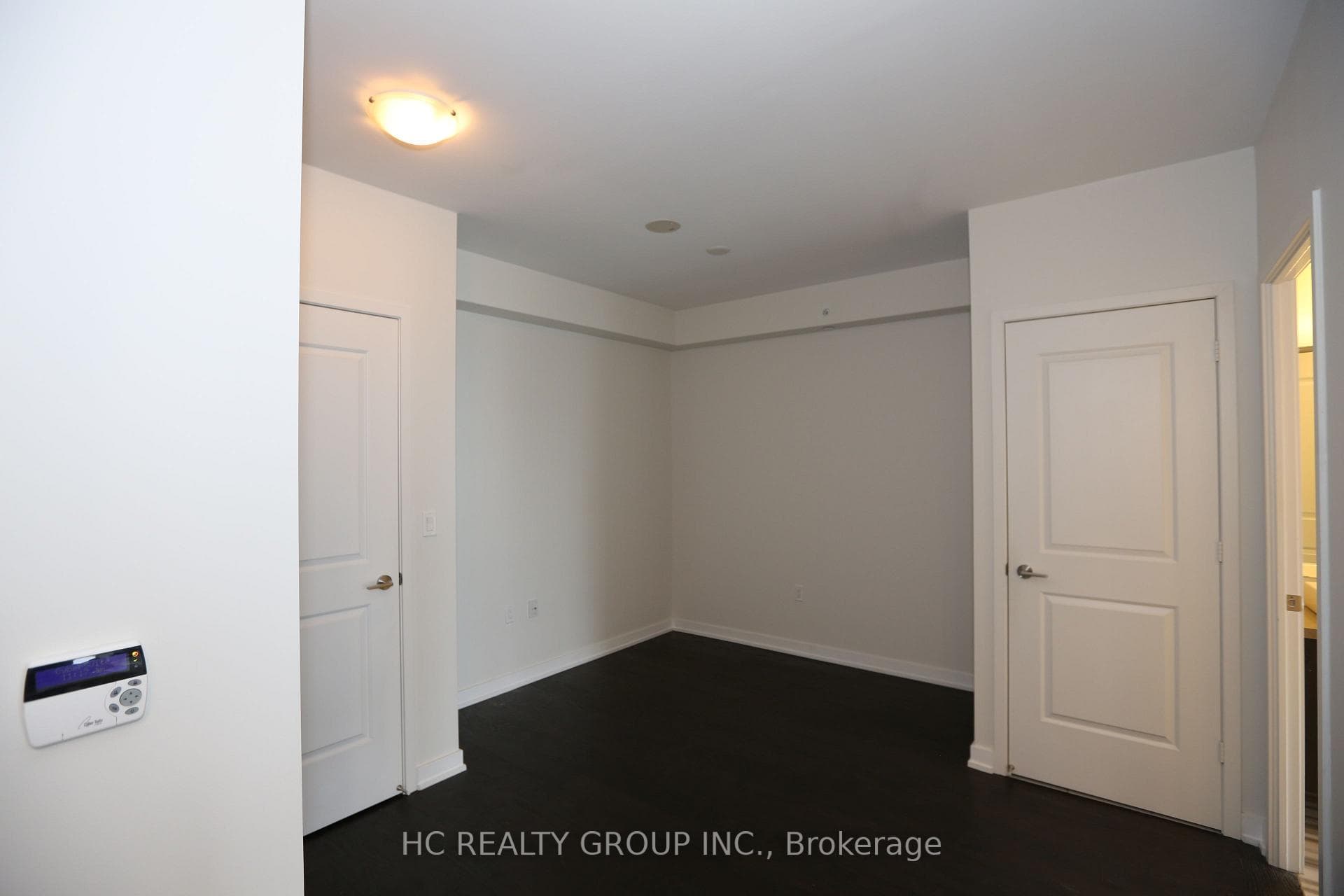 1 The Esplanade End Unit 3101 photo 8