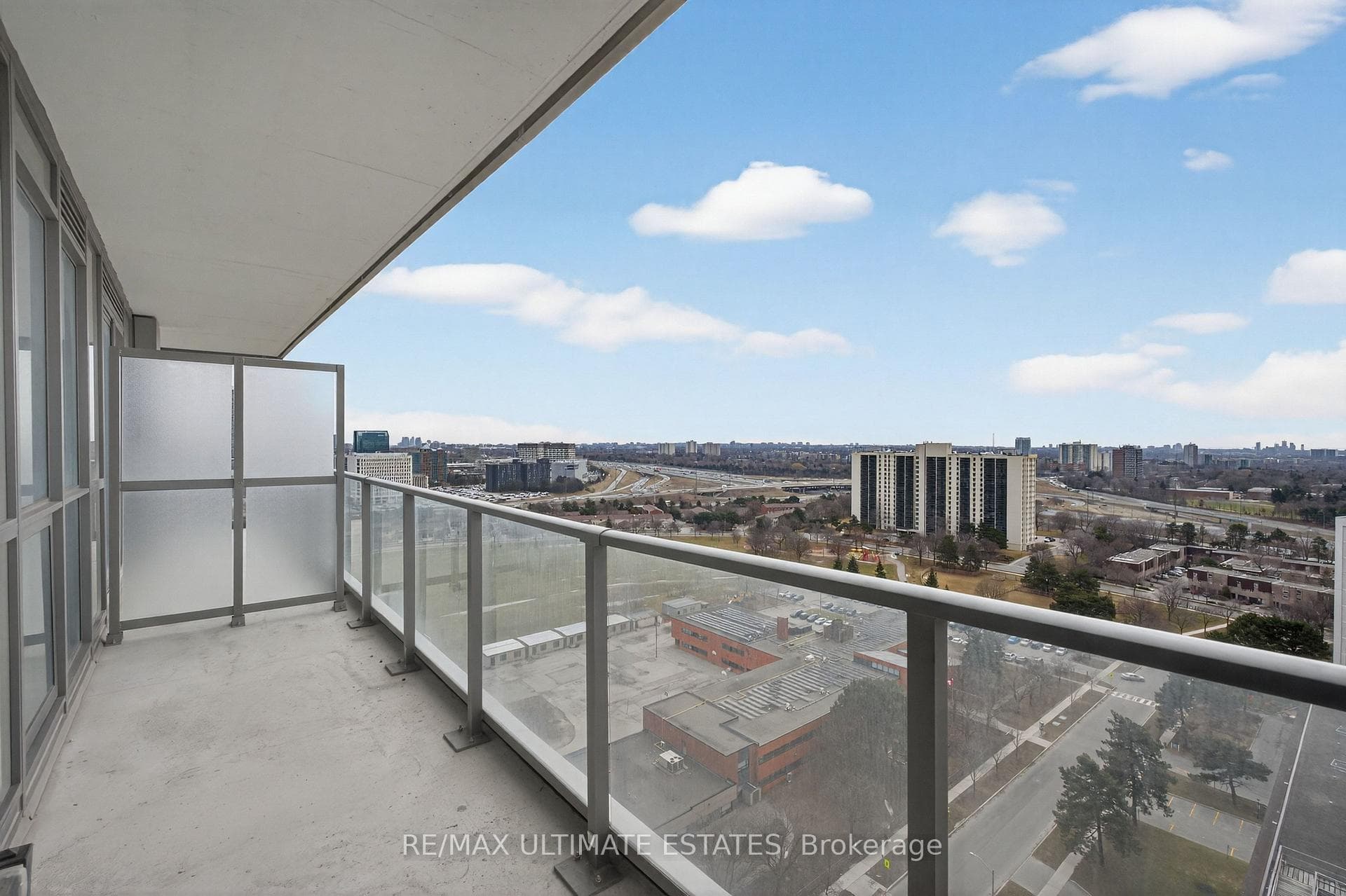32 Forest Manor Road Unit 1809 photo 28