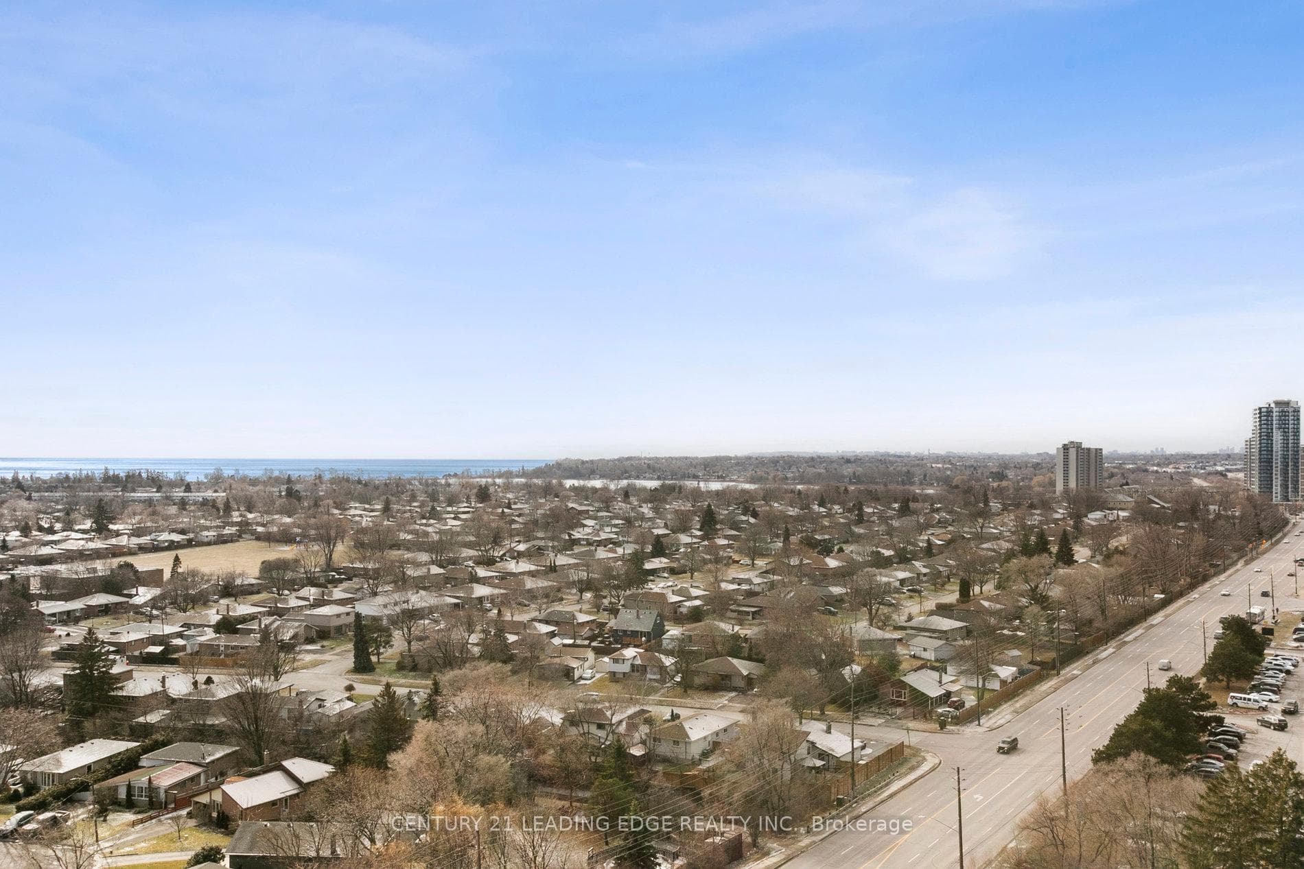 Lake Views Visible From Balcony!