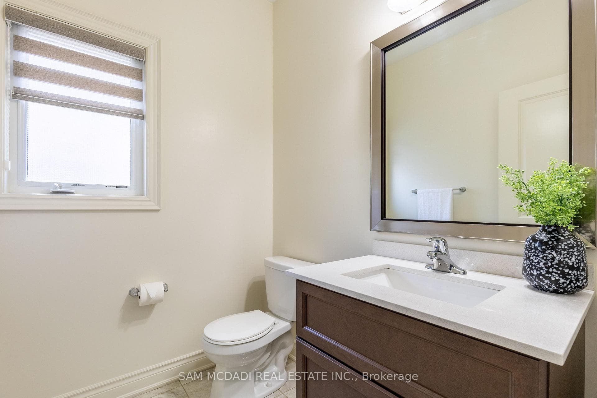 17 Mugford Crescent photo 17