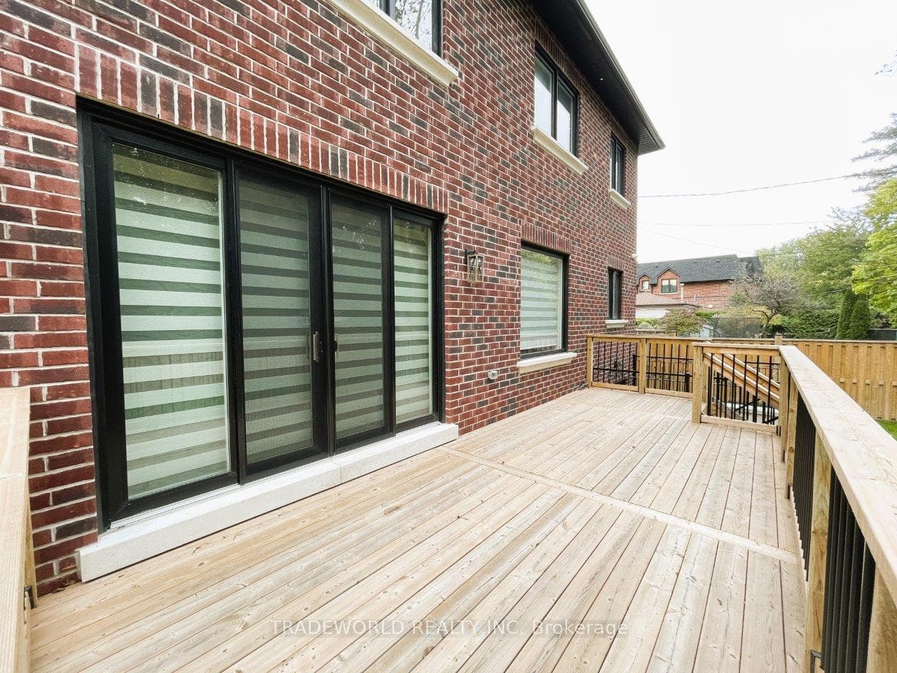 90 Fred Varley Drive photo 39