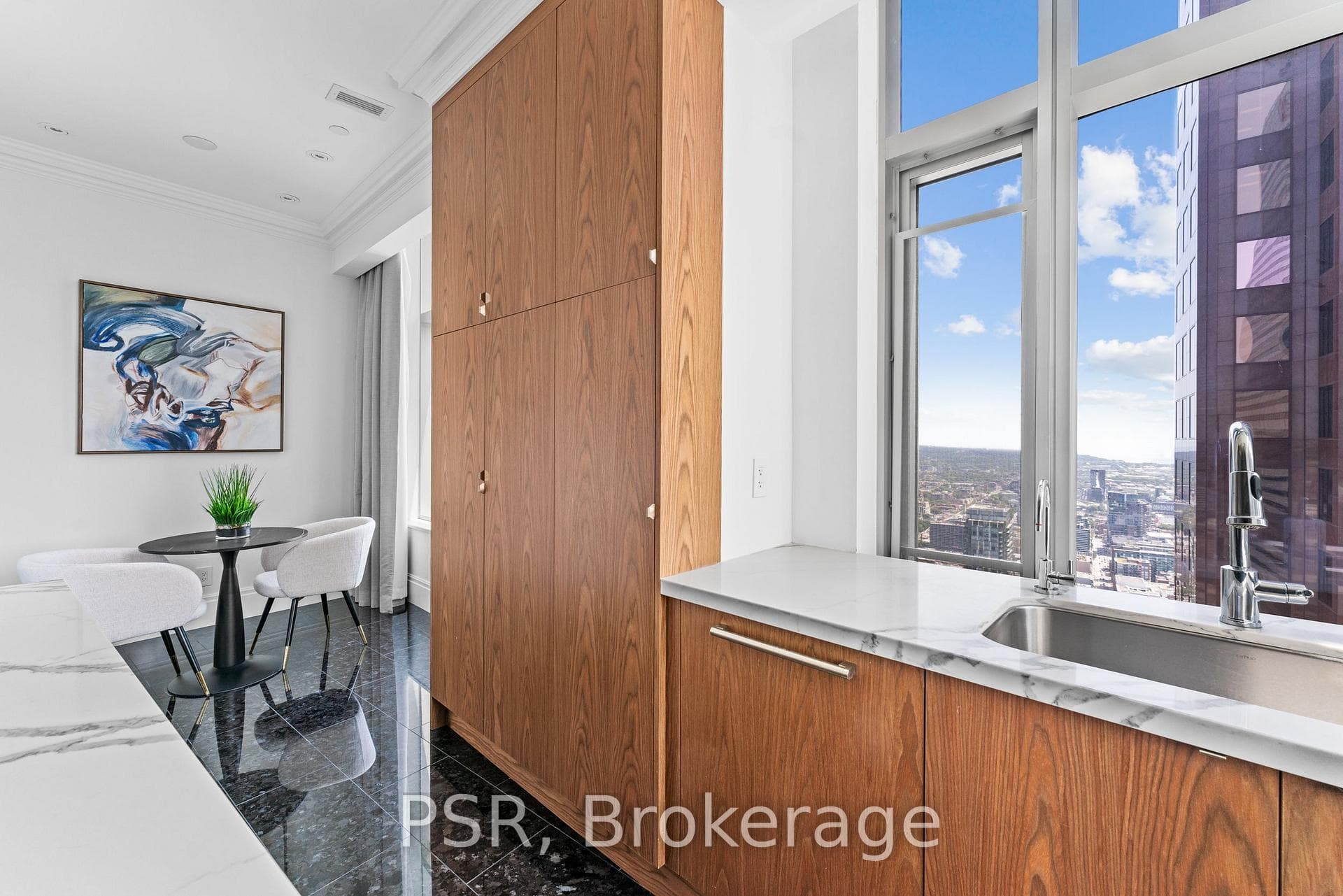 311 Bay Street Unit 4804 photo 11