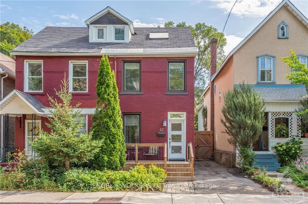 47 ARTHUR Street photo 1