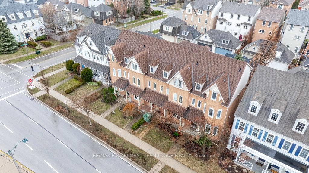 222 Glenashton Drive photo 38