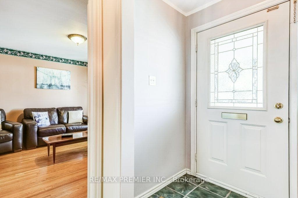 2360 Whaley Drive photo 4