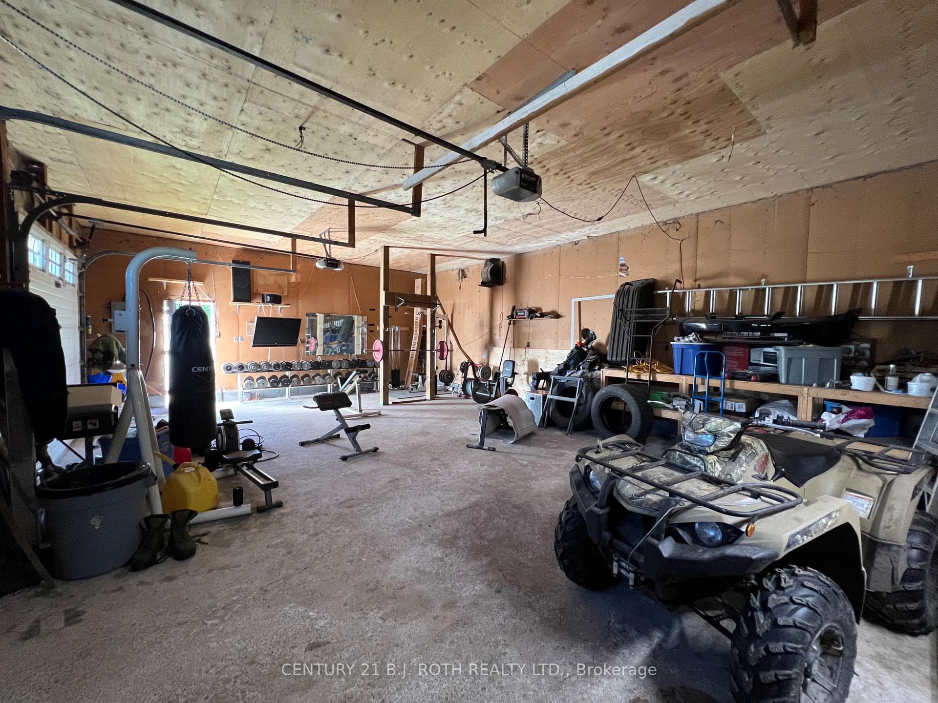2266 FOXMEAD Road photo 8