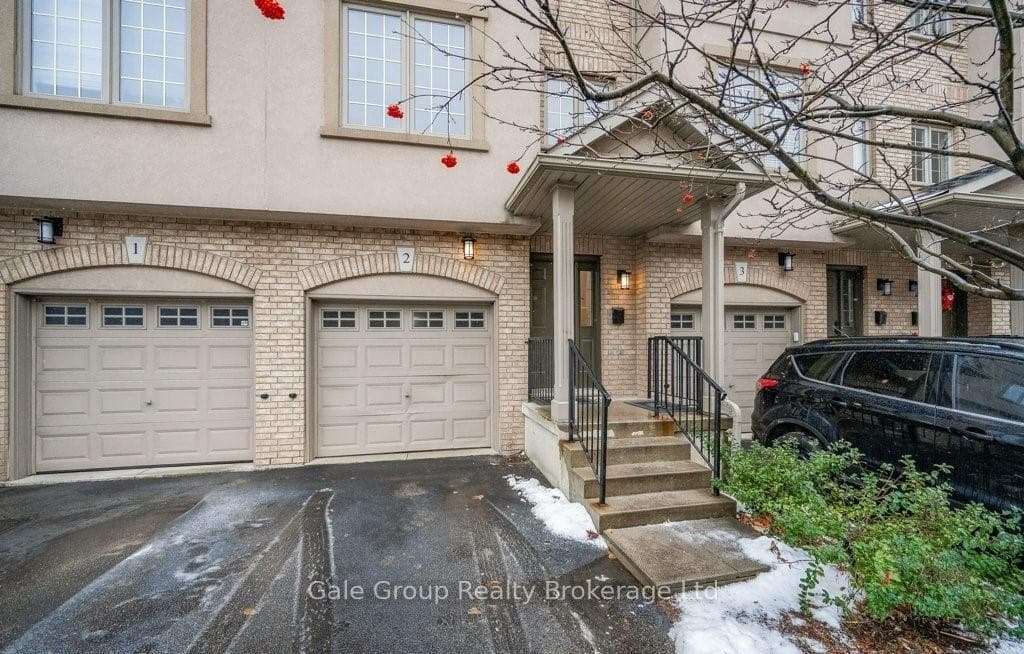 1248 Guelph Line Unit 2 photo 2