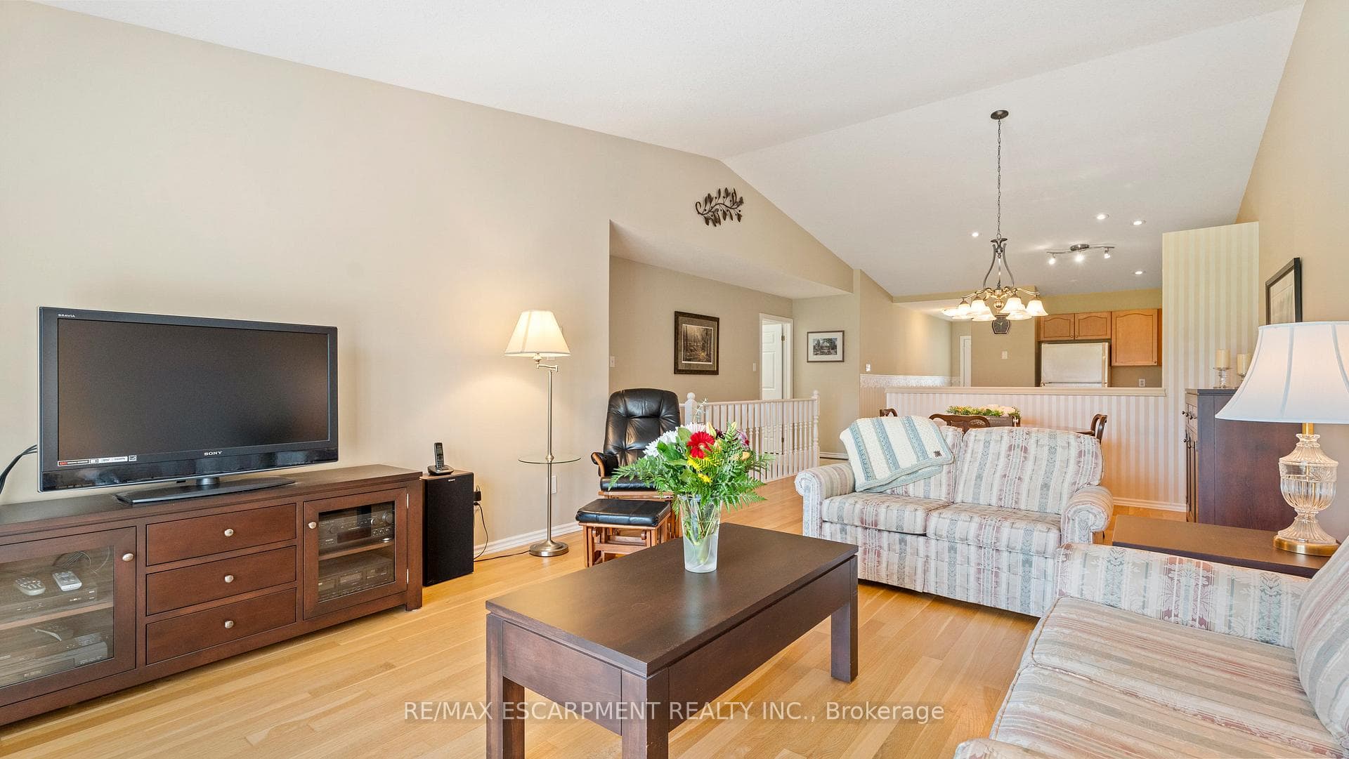 19 Hanlon Place Unit 48 photo 15
