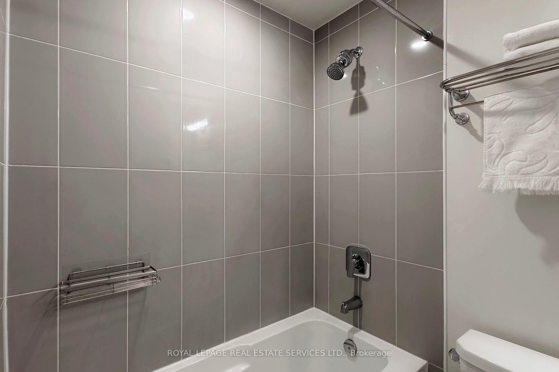 35 Watergarden Dr. Drive Unit 615 photo 28
