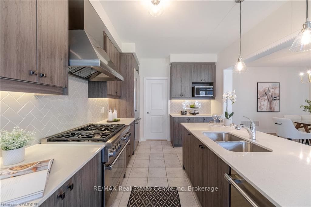 649 ETHERIDGE Avenue photo 17