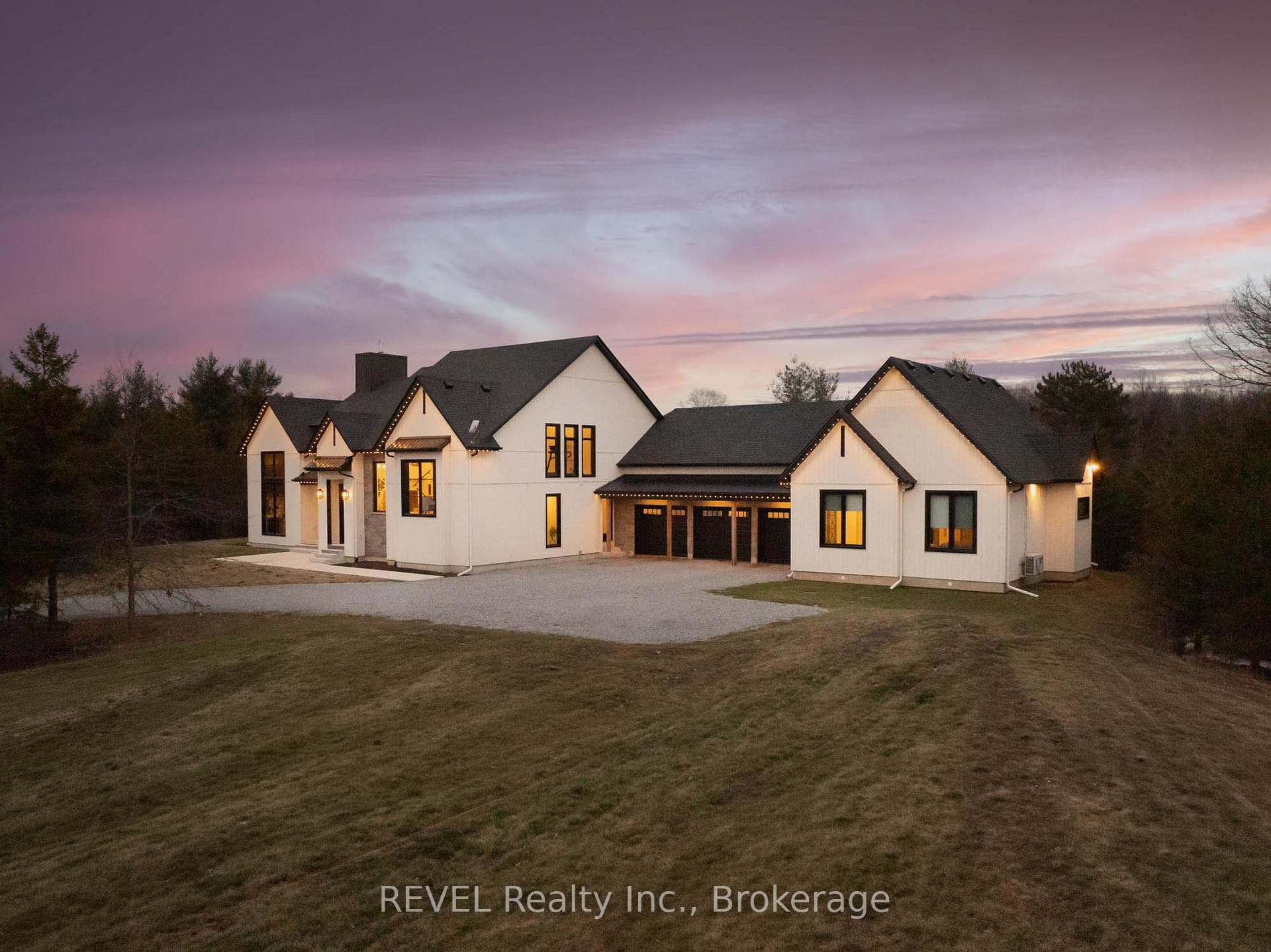 3901 White Road photo 3